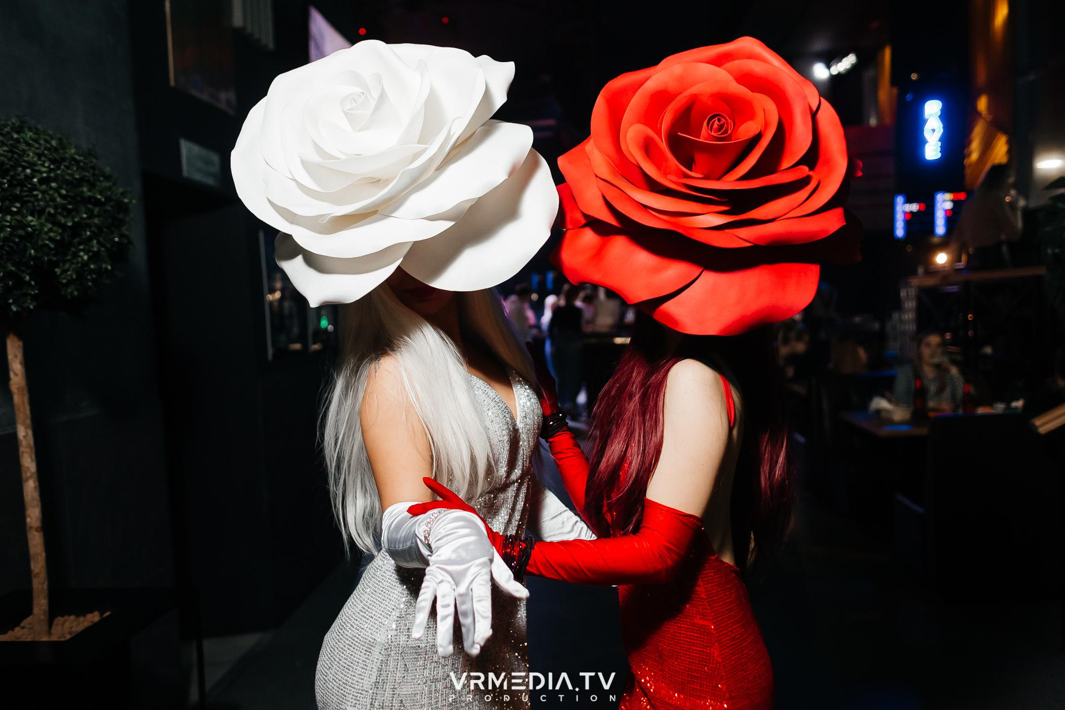 Выходные в баре «DOSKI»