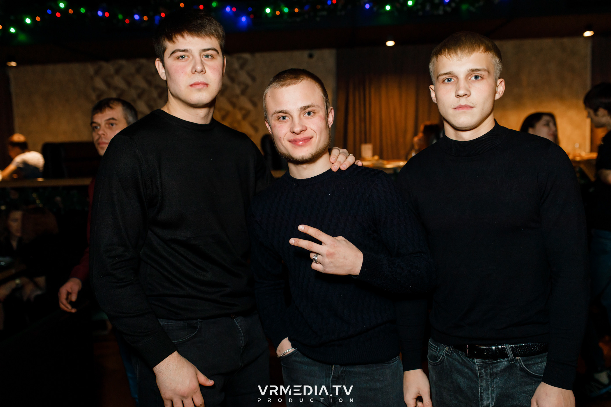 Выходные в баре «DOSKI»