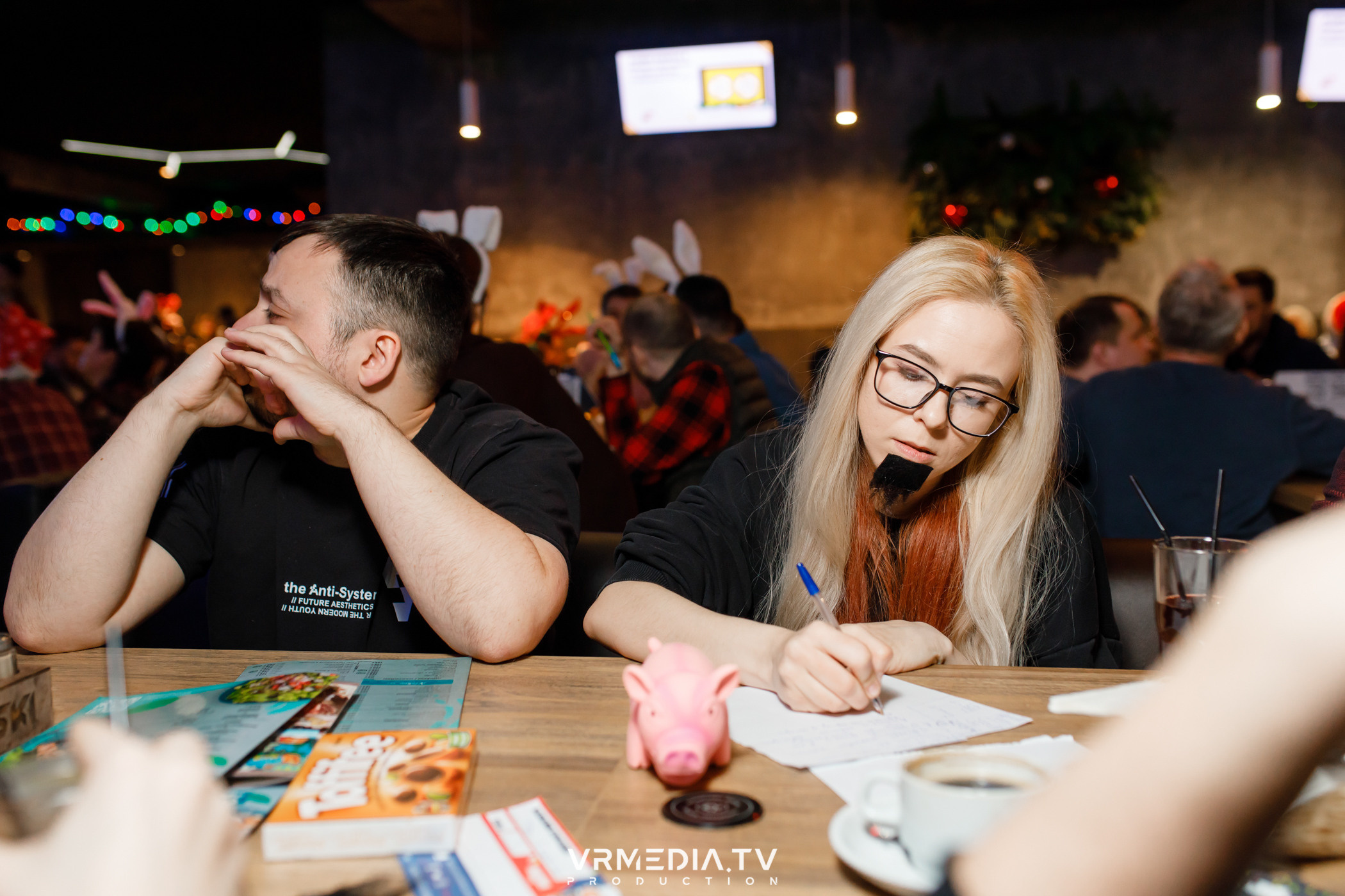 WoW QuiZ в баре «DOSKI»