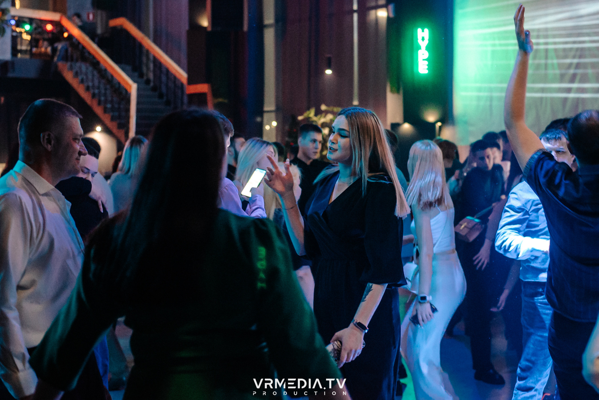 Выходные в баре «DOSKI»