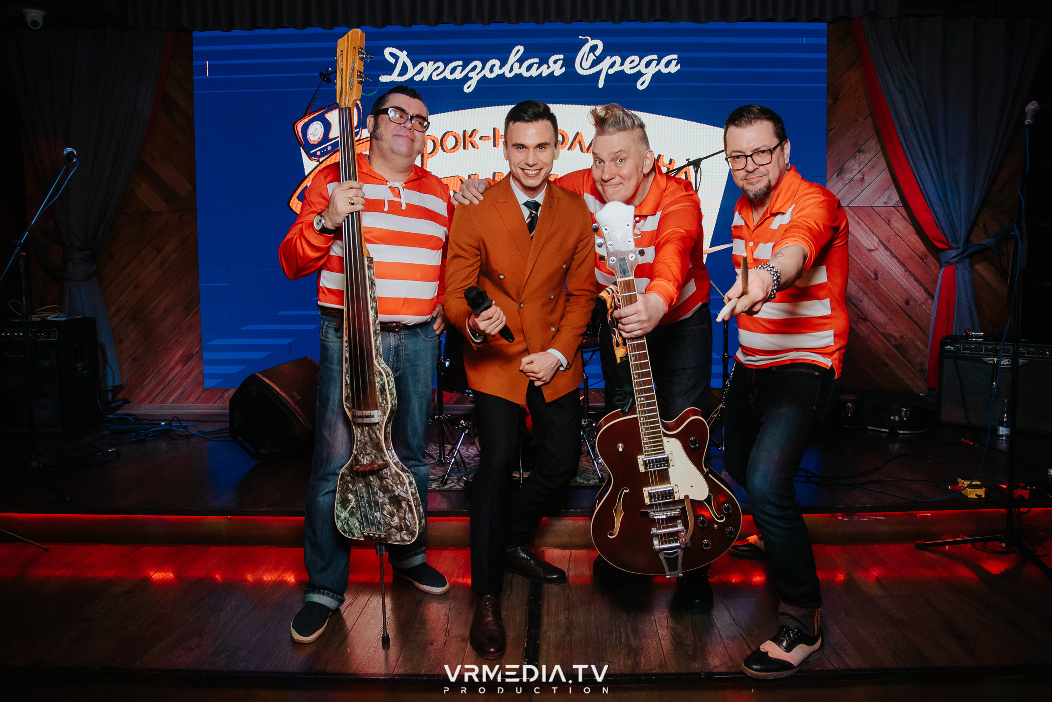 Джазовая среда: РАДИОНЯНЯ (Москва)