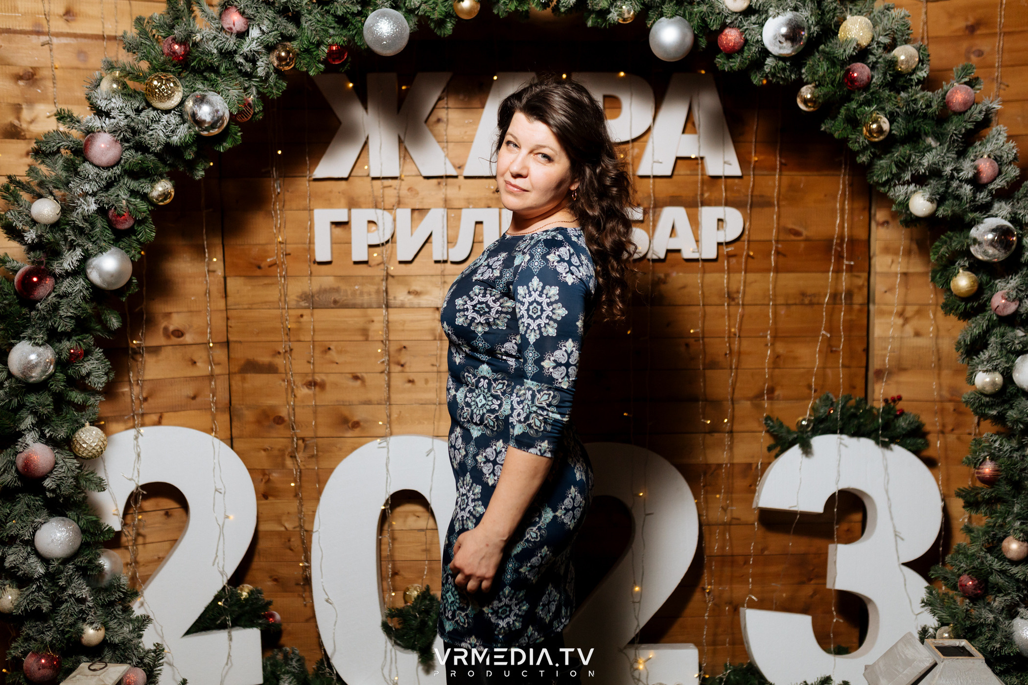 Жаркий новогодний корпоратив в гриль-баре «Жара»