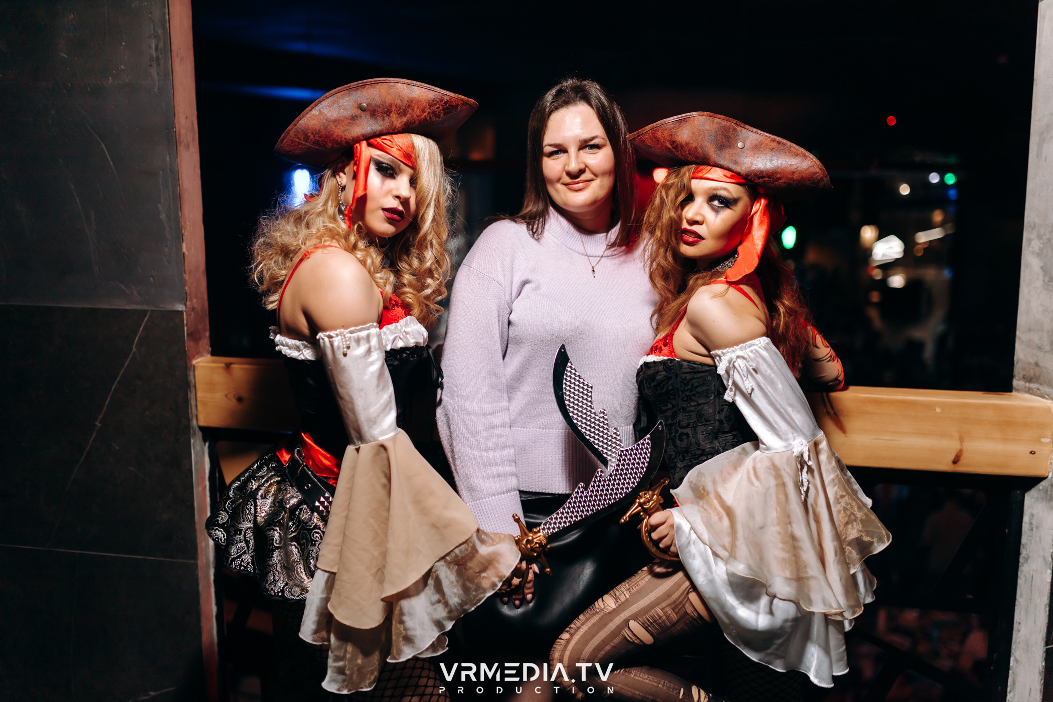 Выходные в баре «DOSKI»