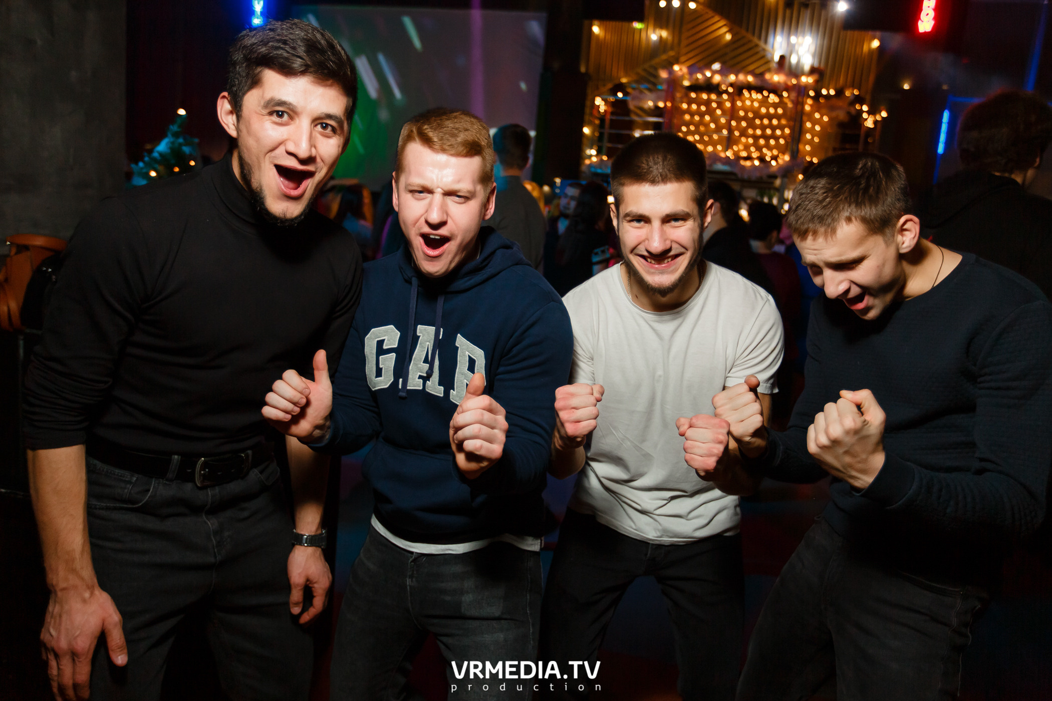 Выходные в баре «DOSKI»