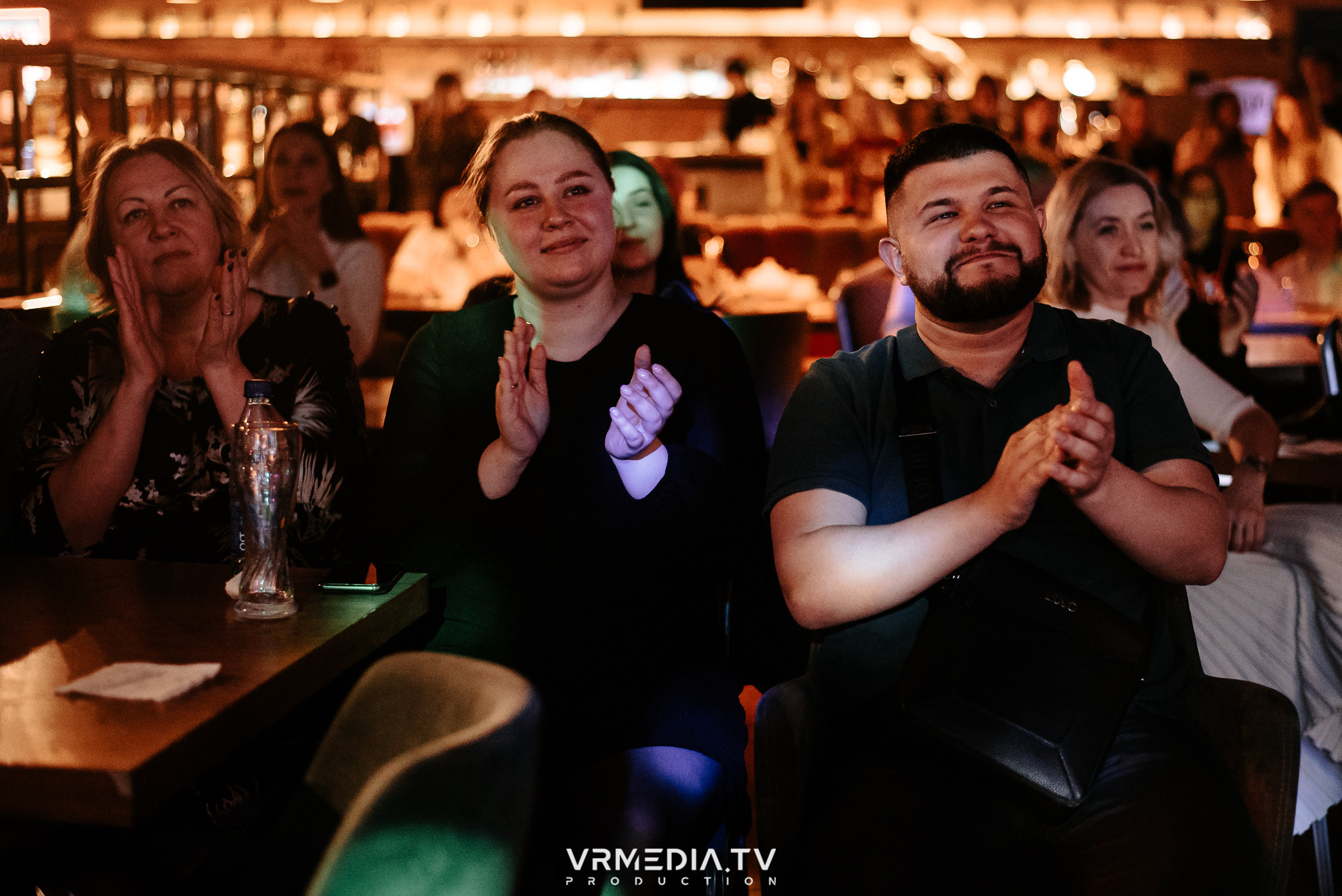 Джазовая среда: BBQueen: Переменная облачность