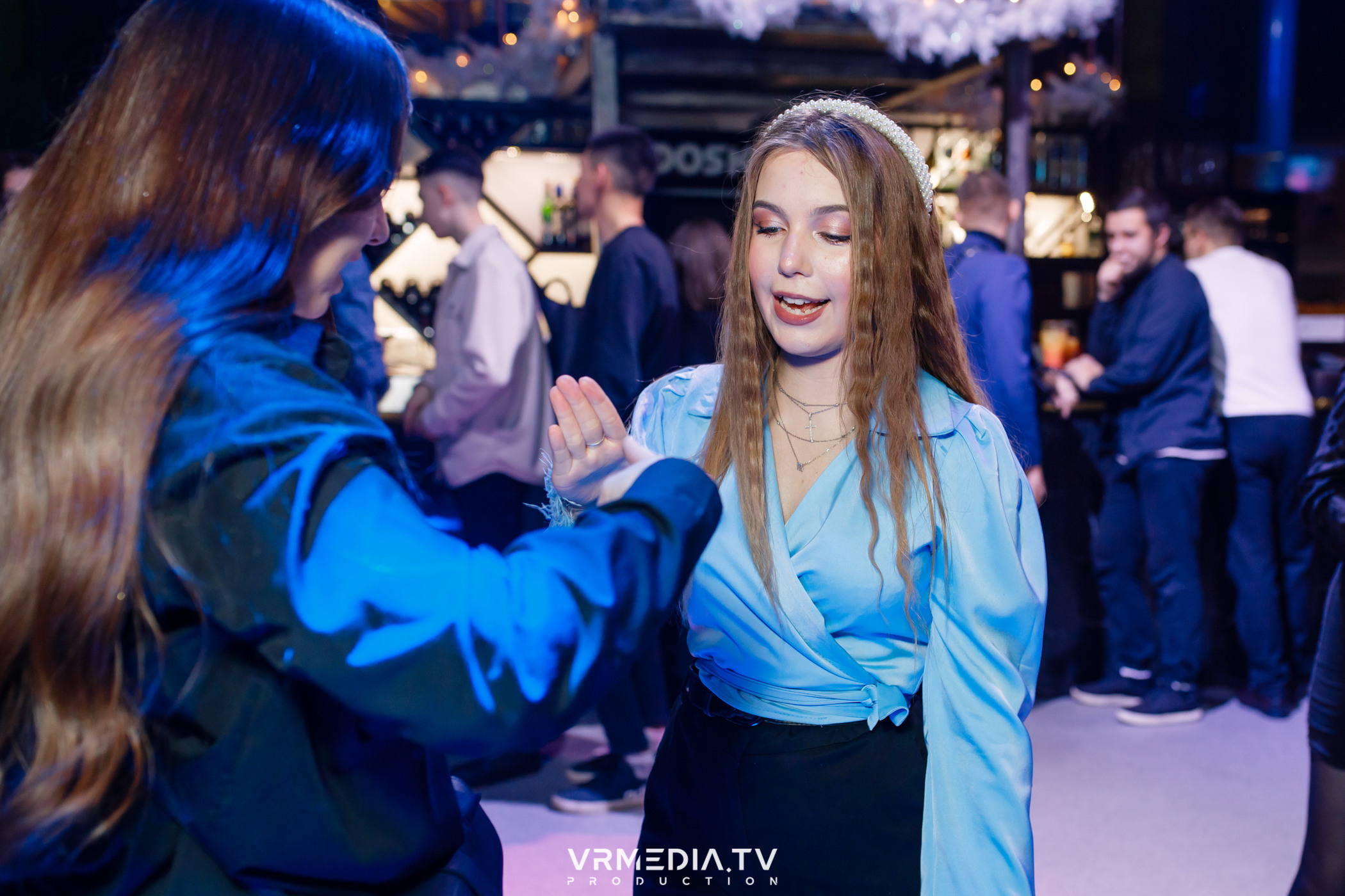 Выходные в баре «DOSKI»