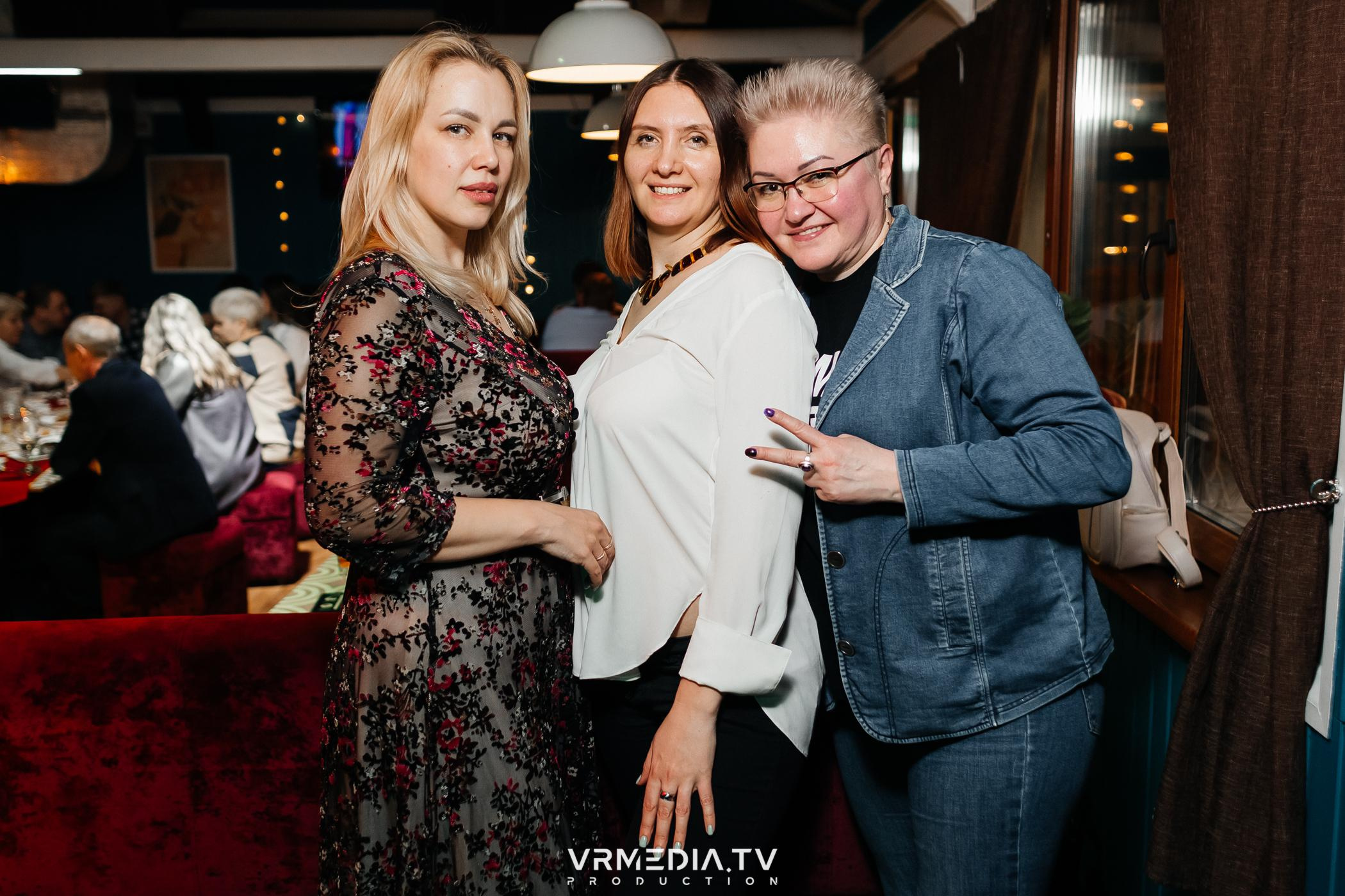 Woman party в караоке-баре «Opera»