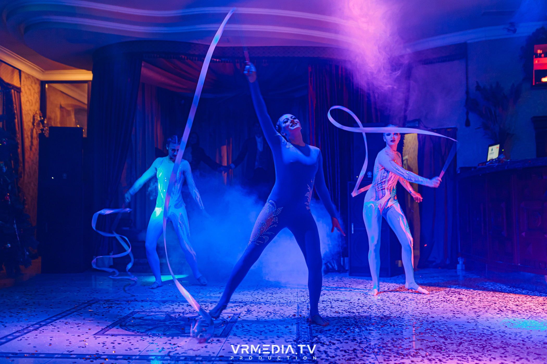 «Новогодний Мюзикл» в ресторане «Лазурный Берег»