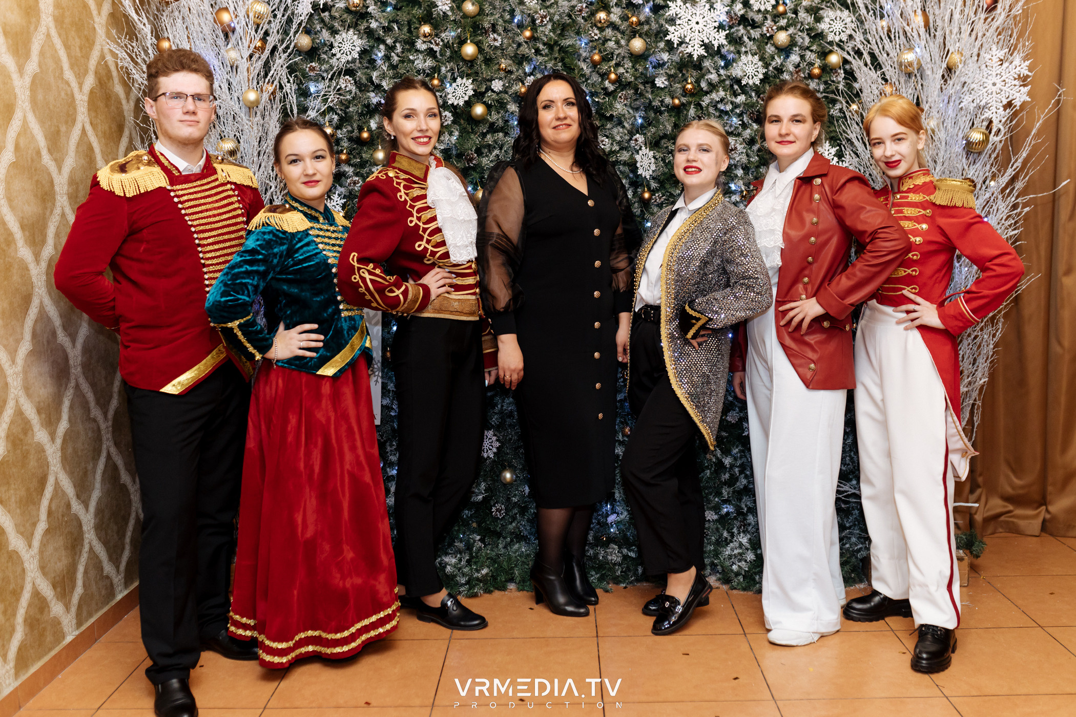 «Новогодний Мюзикл» в ресторане «Лазурный Берег»