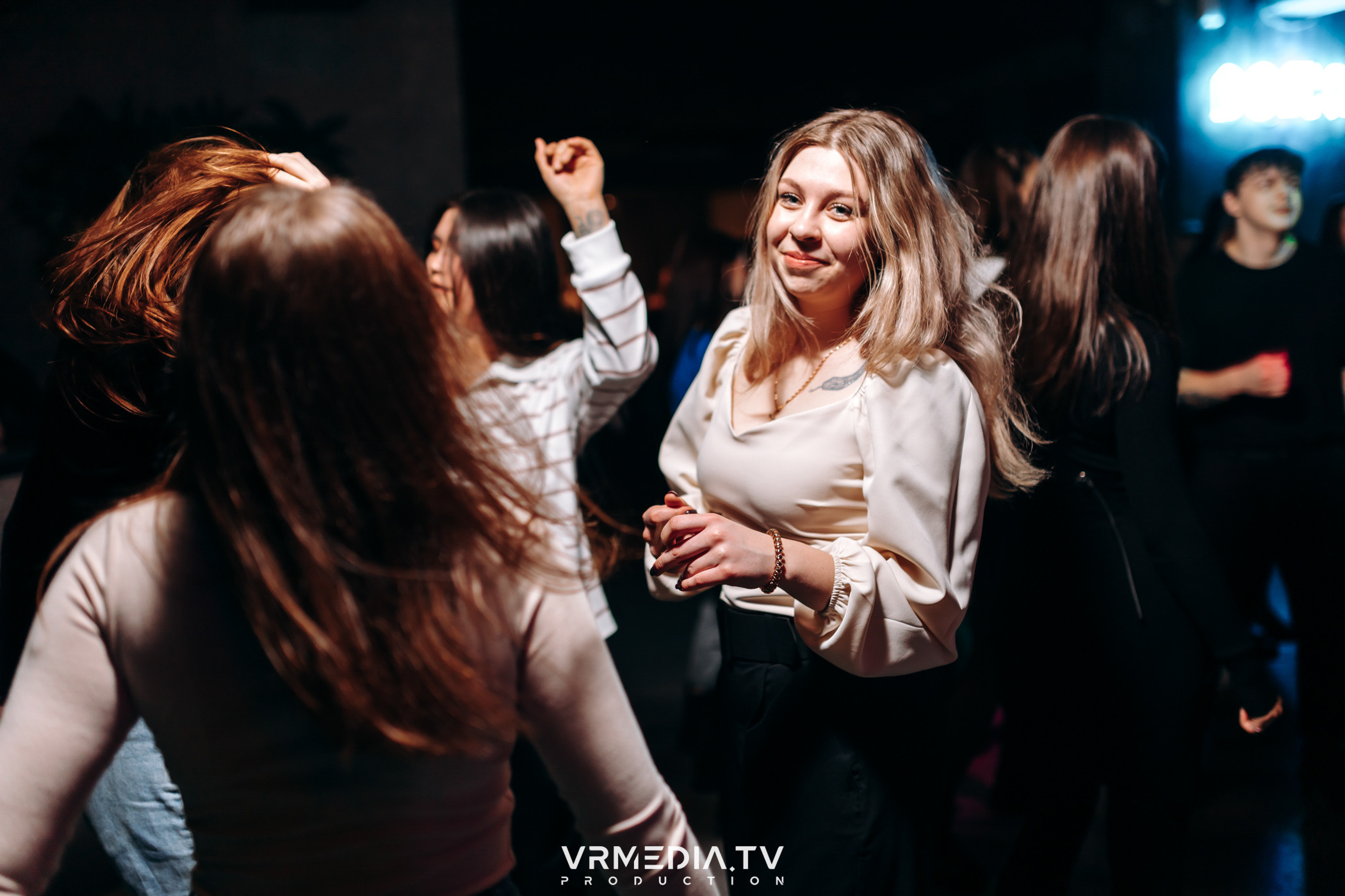 Выходные в баре «DOSKI»