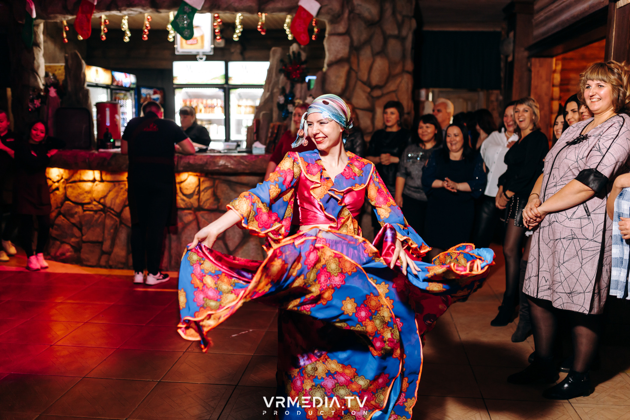 Новогодний вечер «У Петровича»