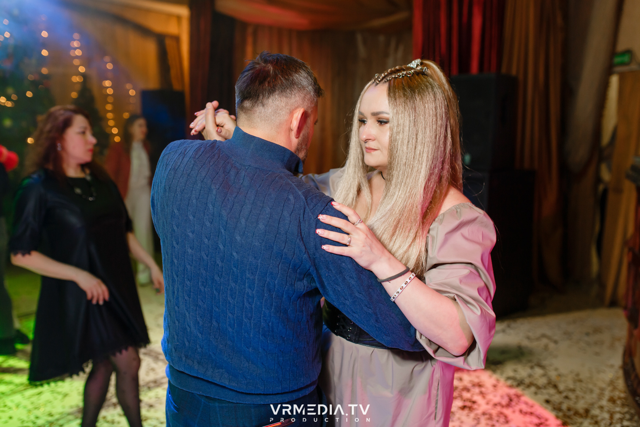 «Новогодний Мюзикл» в ресторане «Лазурный Берег»