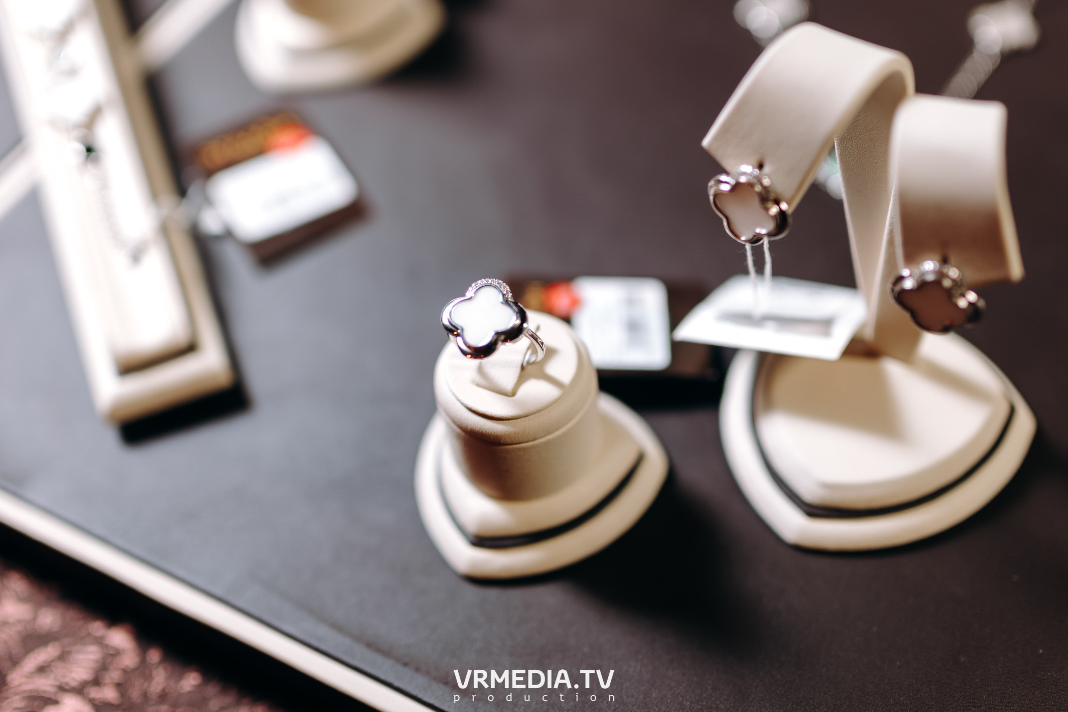 IMOM’S в гриль-баре «Жара»