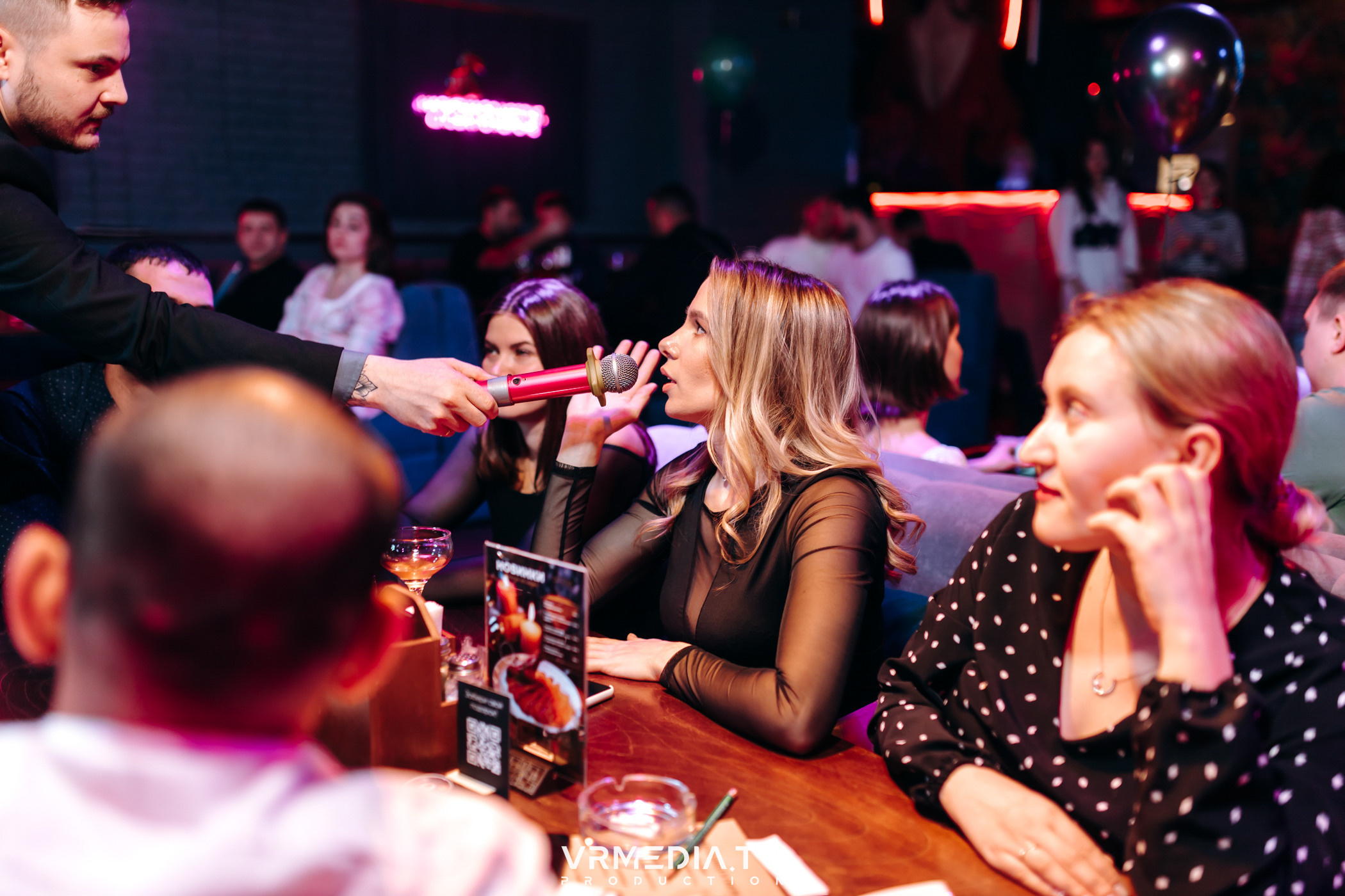 Мужской день в караоке-баре «Опера»