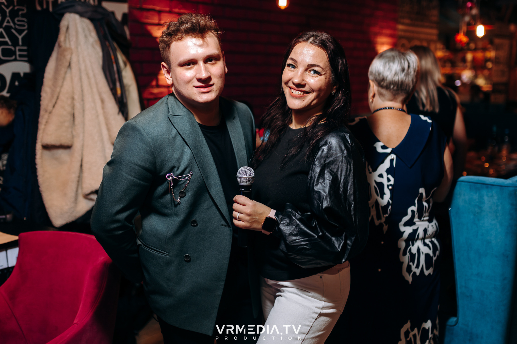 Новогодний вечер в ресторане «Friday»