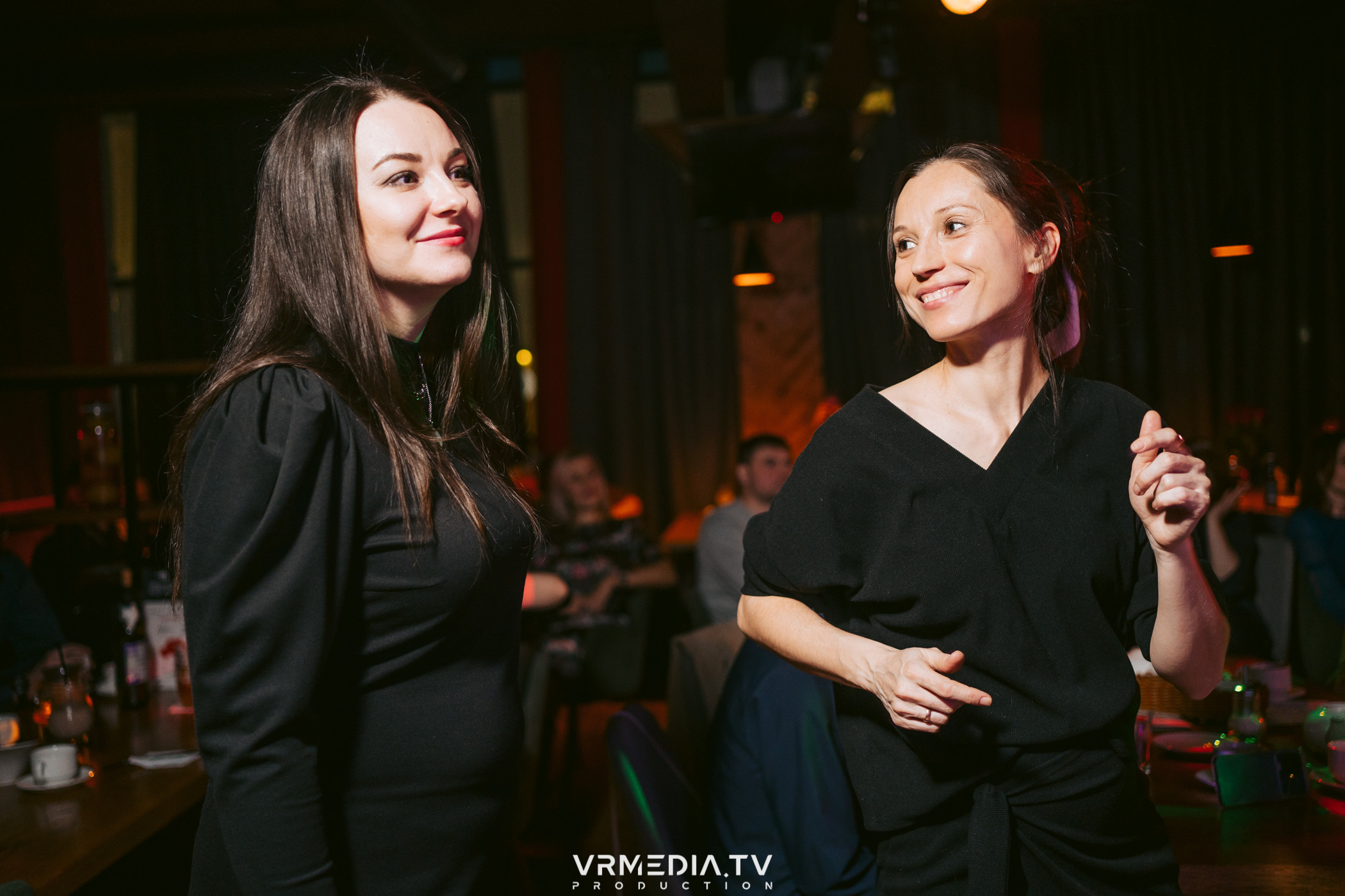 Джазовая среда: Чарльз Бёртон (США)