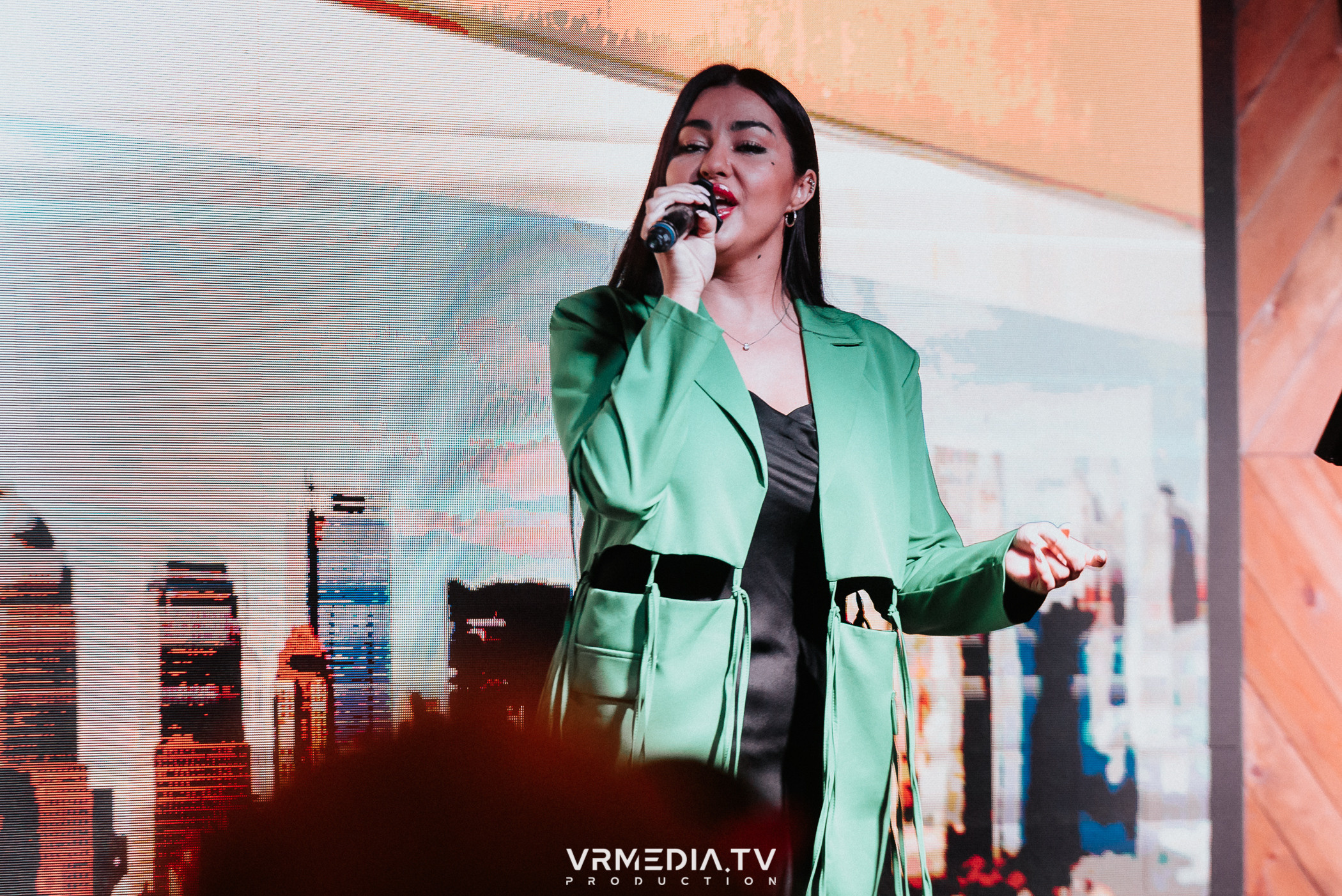 IMOM’S в гриль-баре «Жара»