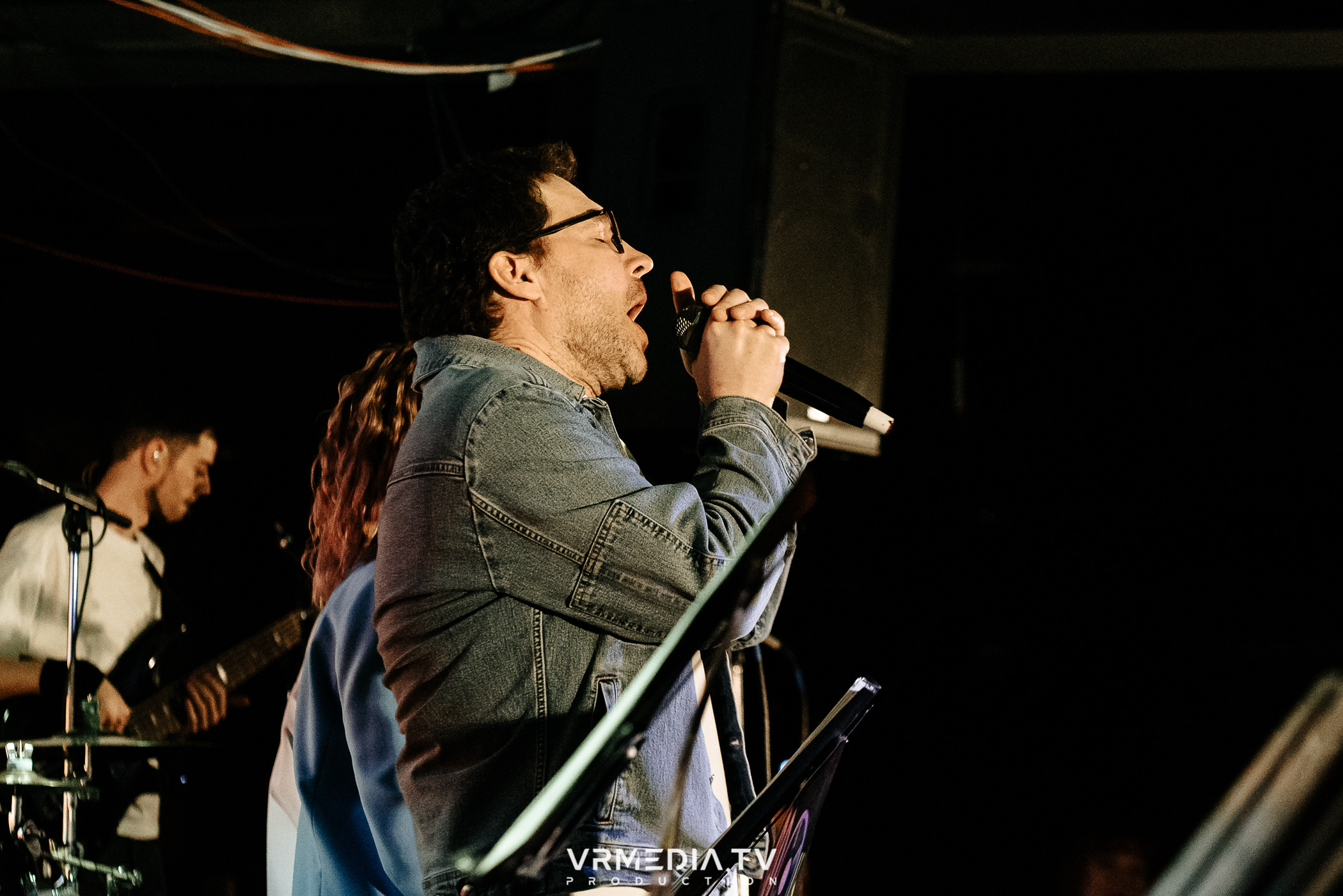 Джазовая среда: BBQueen: Переменная облачность