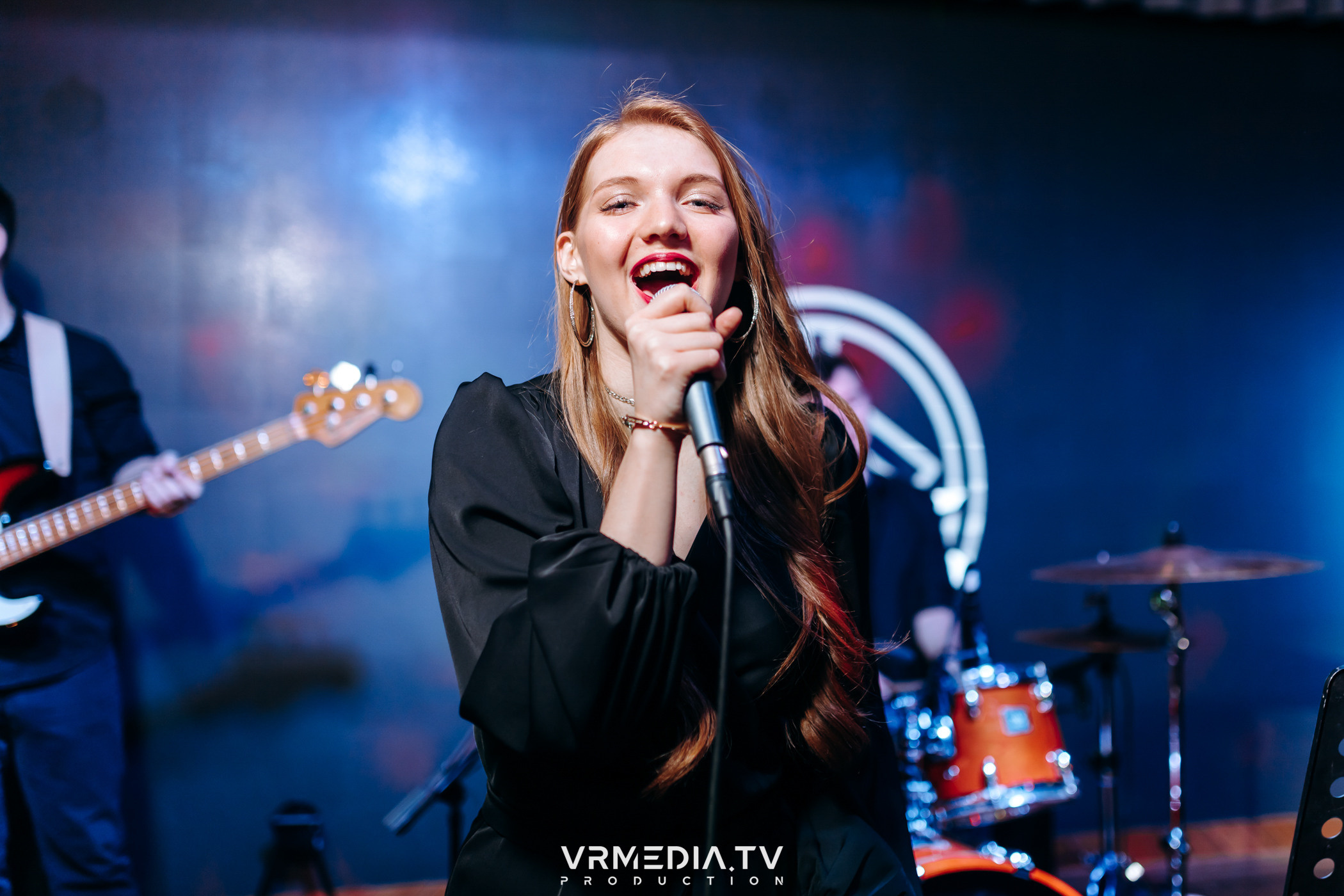 Жаркий новогодний корпоратив в гриль-баре «Жара»