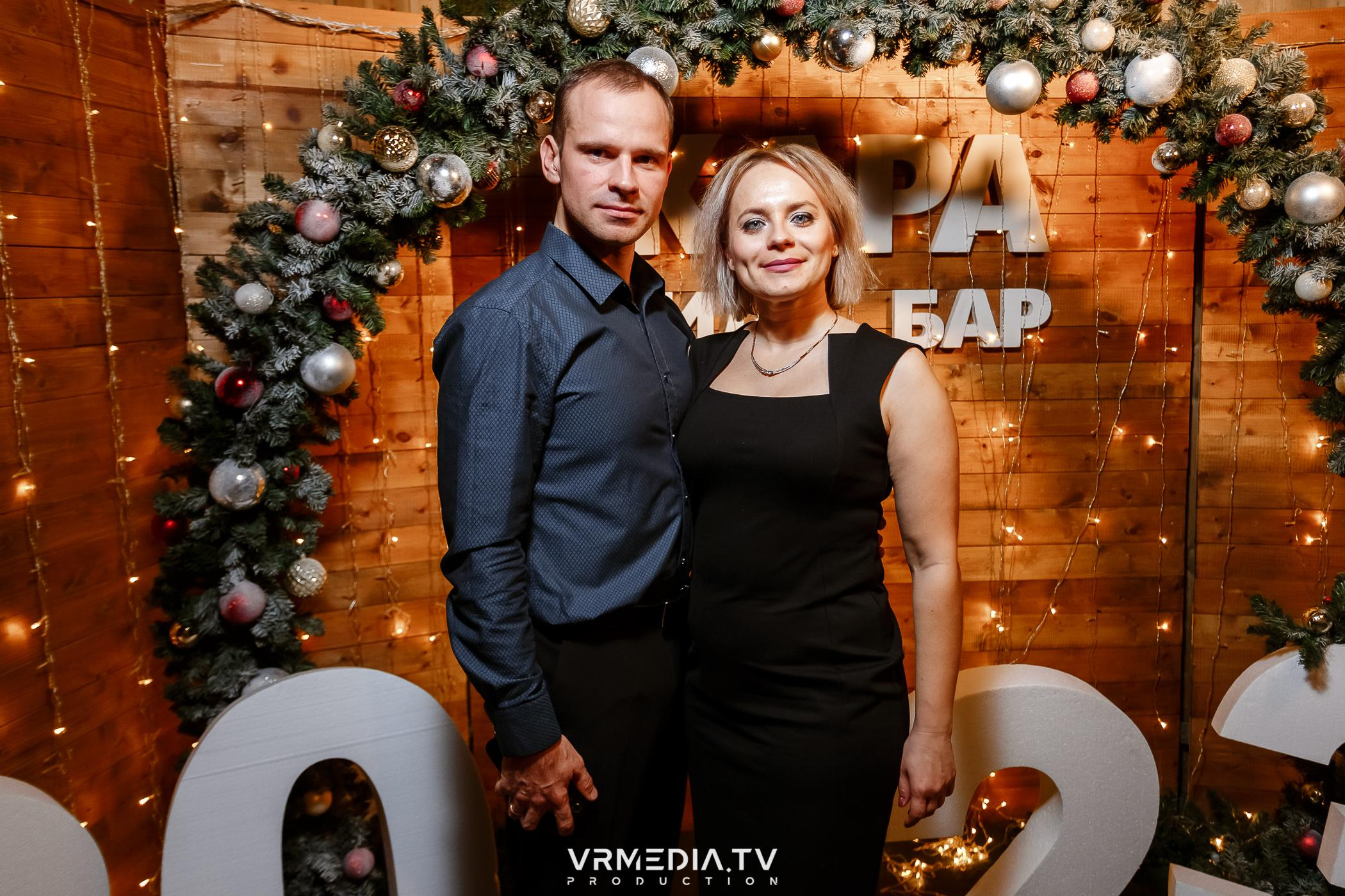 Жаркий новогодний корпоратив в гриль-баре «Жара»