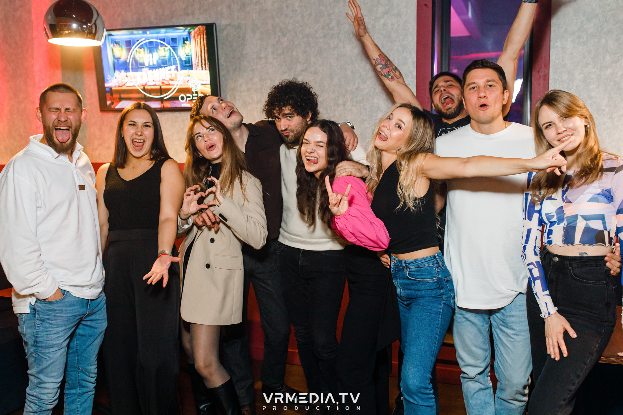 Выходные в караоке-баре «Опера»