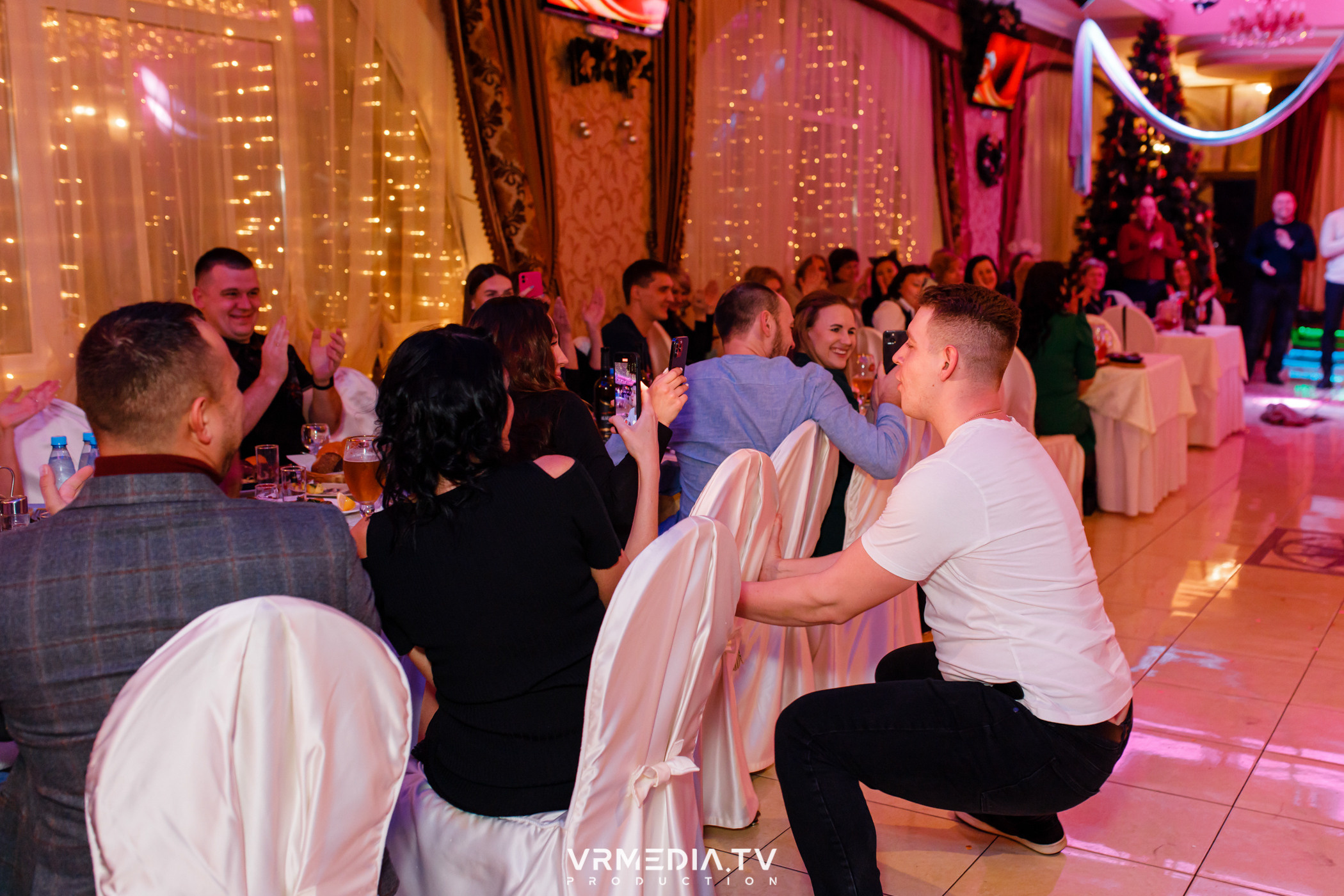 «Новогодний Мюзикл» в ресторане «Лазурный Берег»