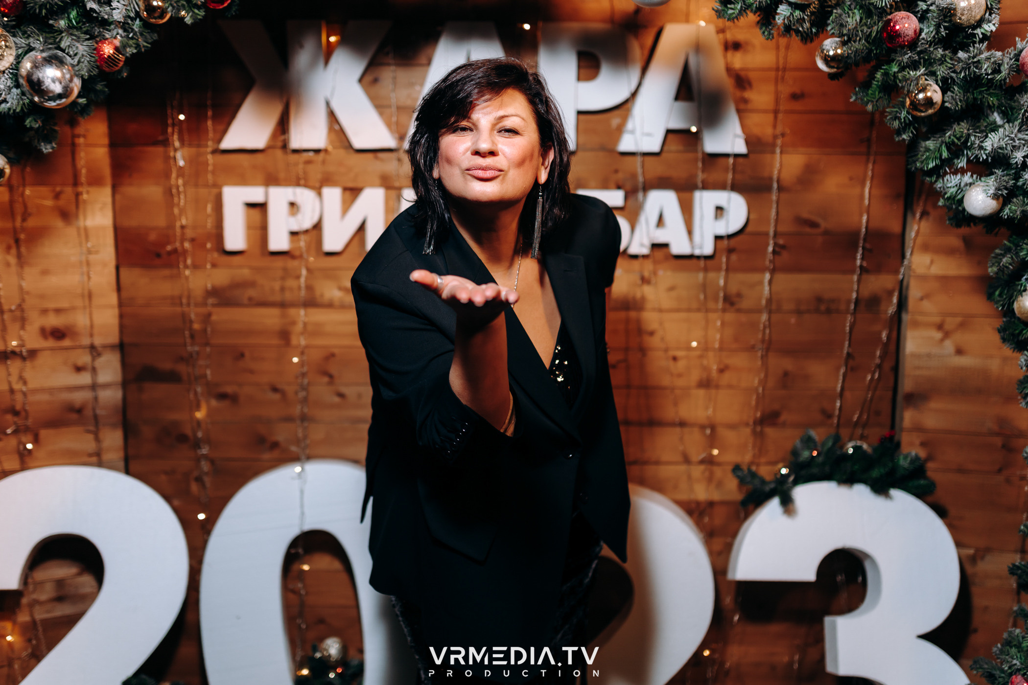 Жаркий новогодний корпоратив в гриль-баре «Жара»