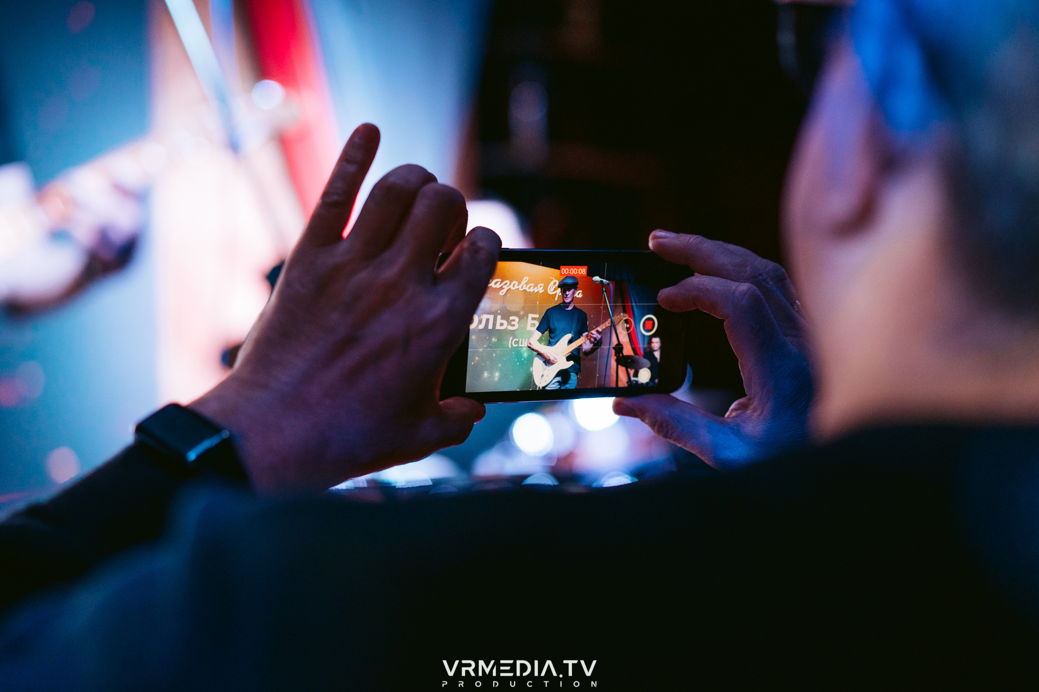 Джазовая среда: Чарльз Бёртон (США)