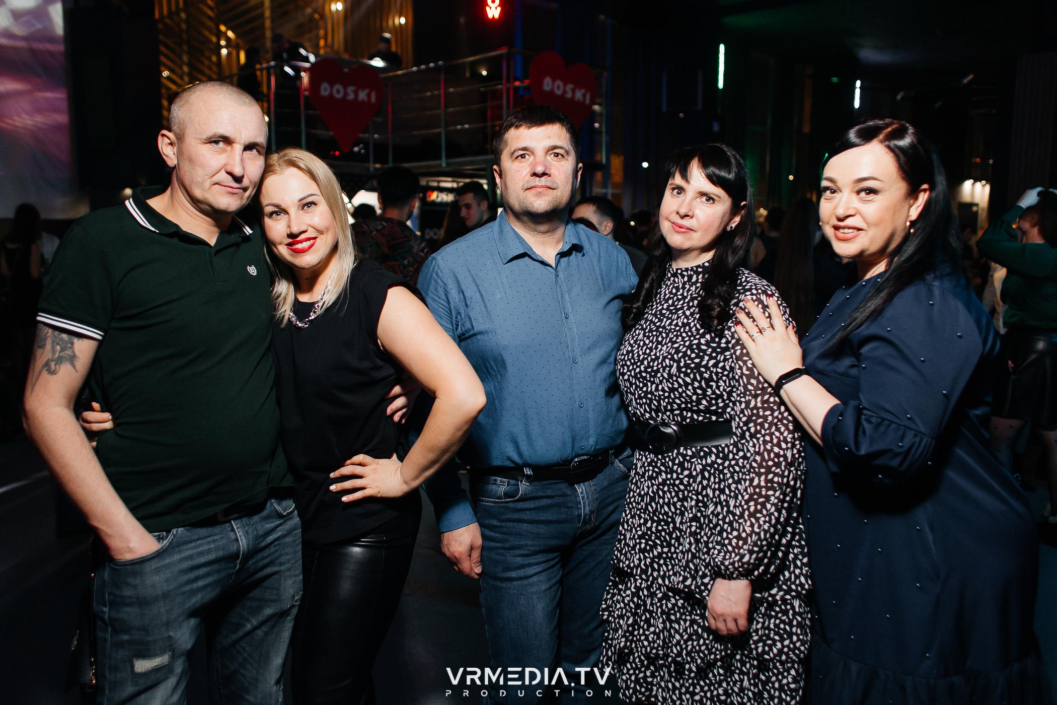 Выходные в баре «DOSKI»