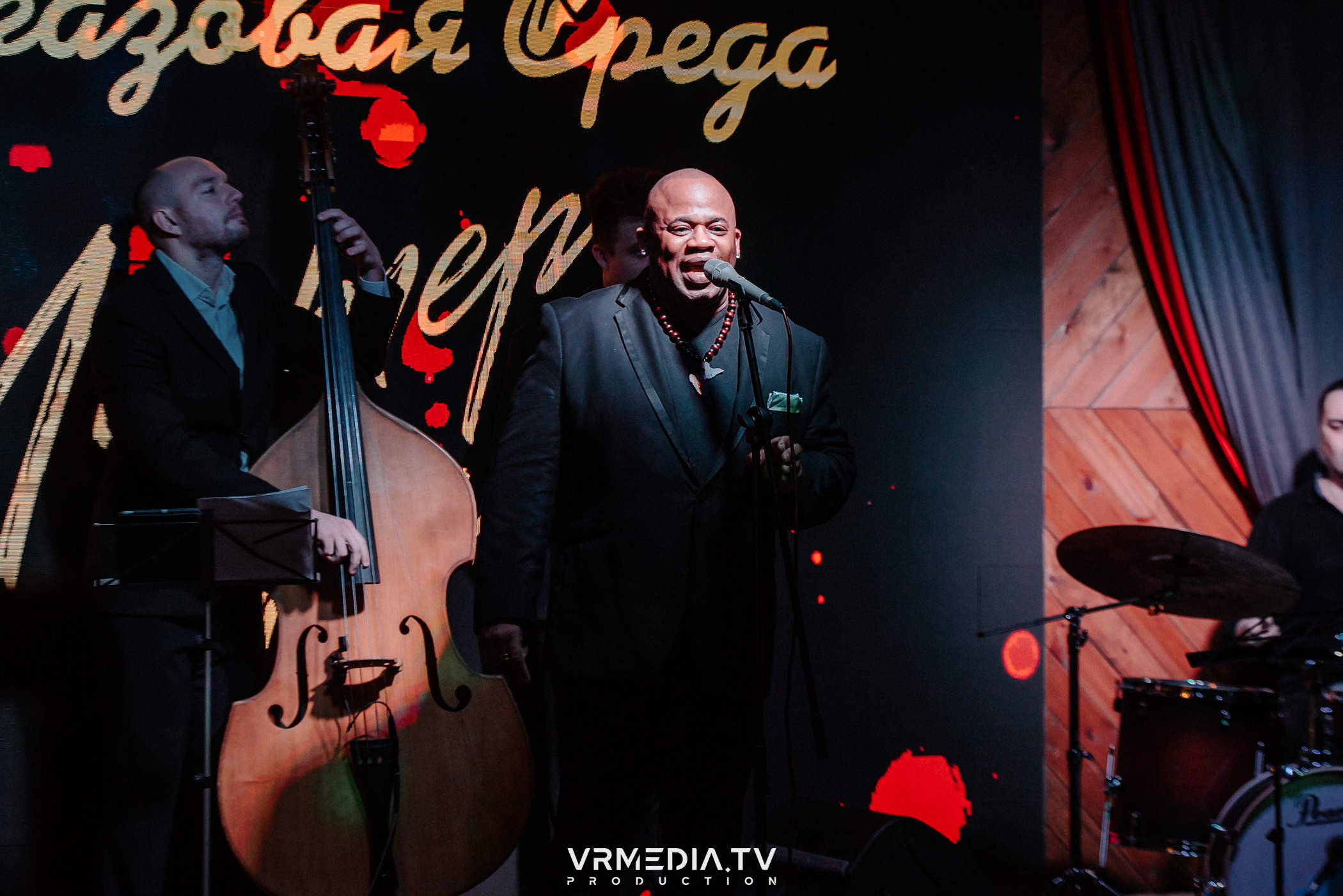 Джазовая среда: Певец Мистер Мелвин (Франция)