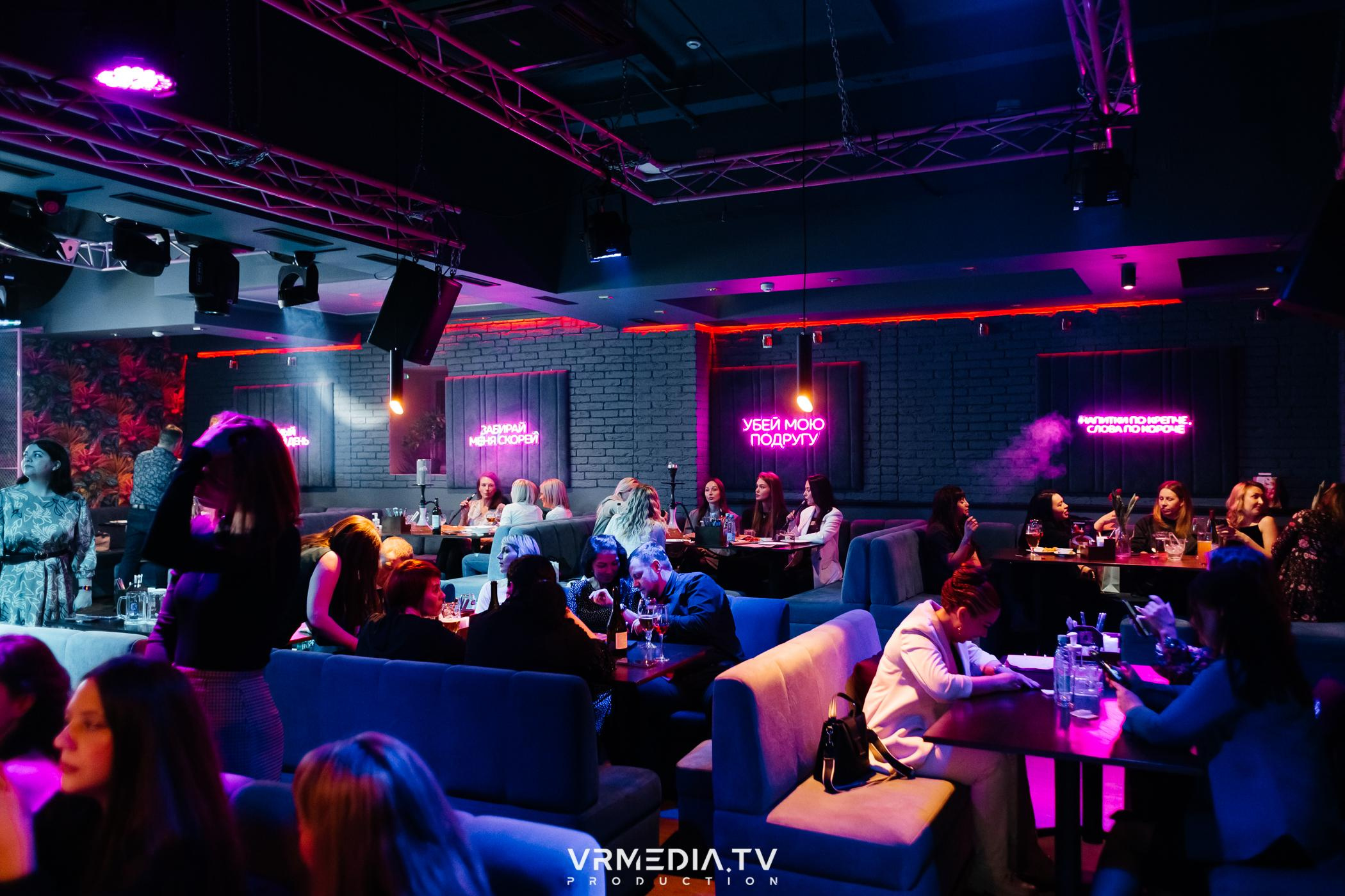 Woman party в караоке-баре «Opera»