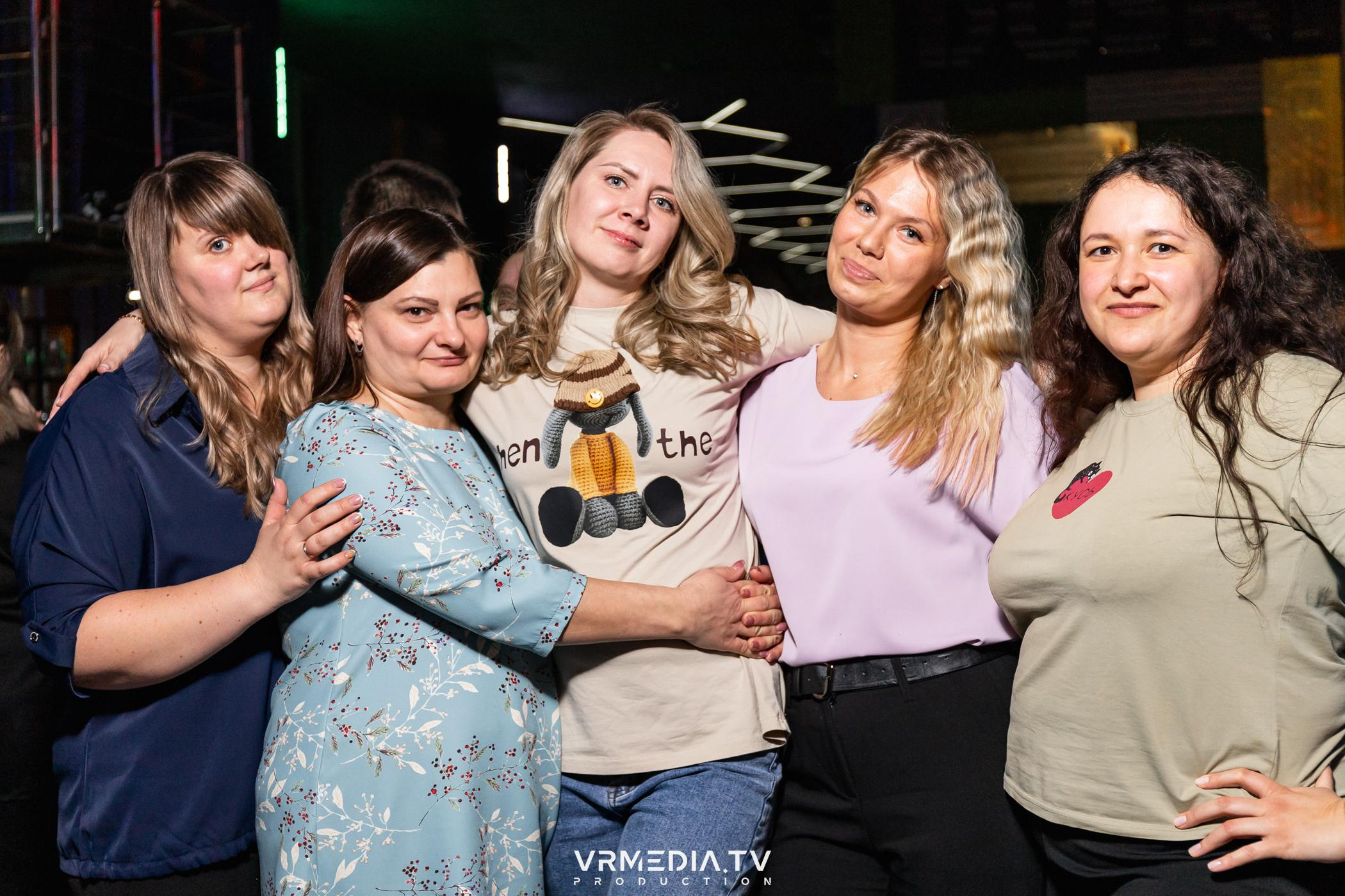 Выходные в баре «DOSKI»