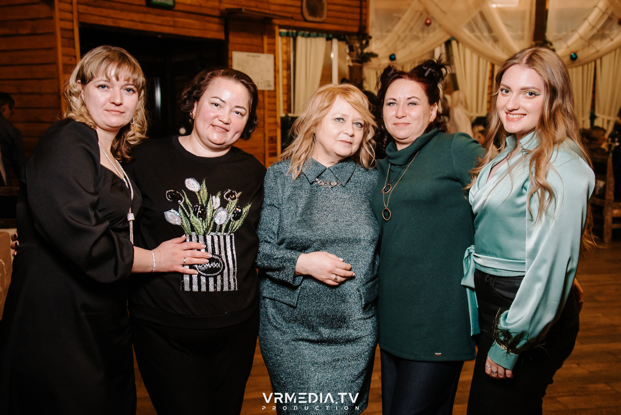 Новогодний вечер «У Петровича»