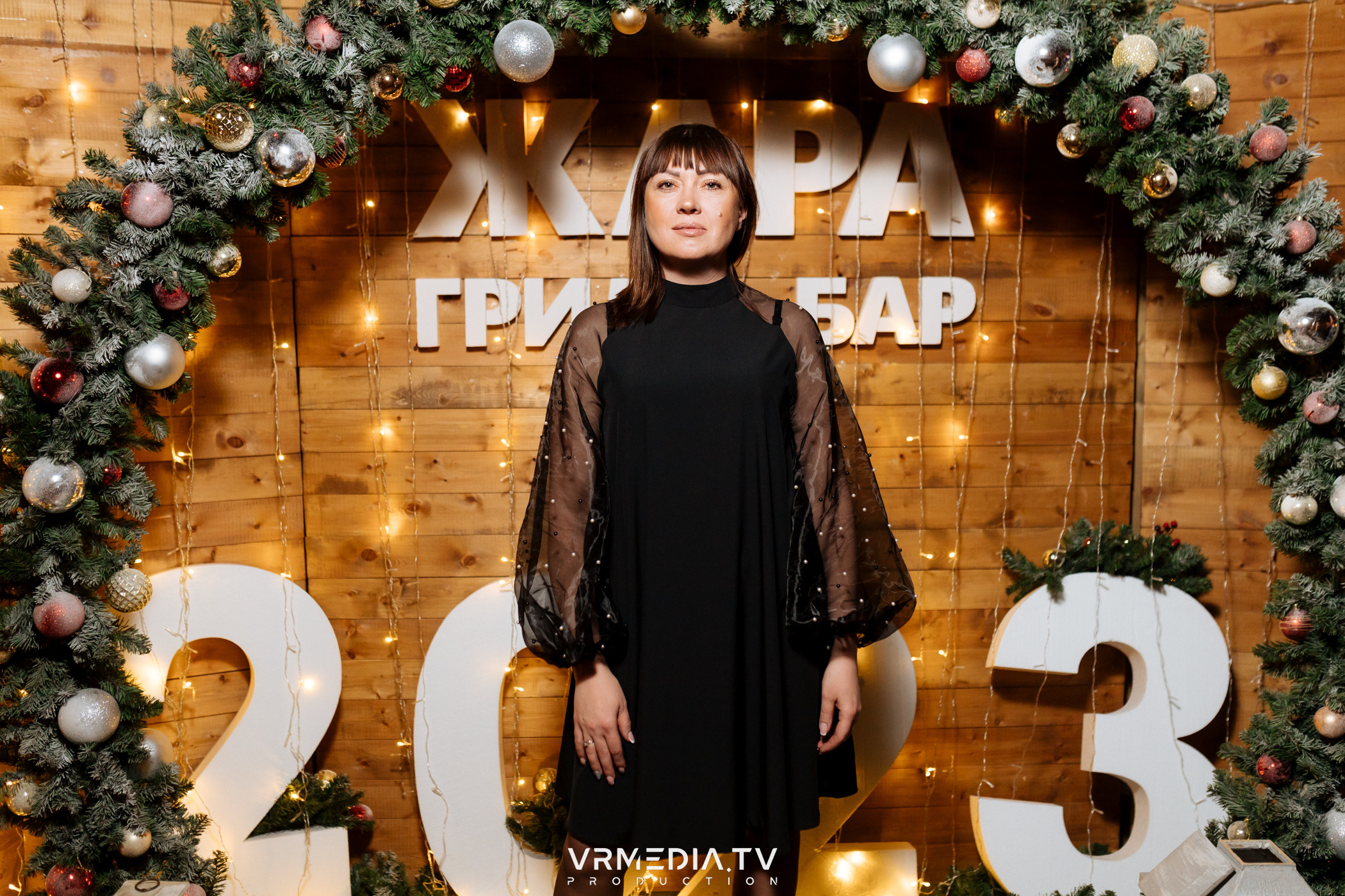 Жаркий новогодний корпоратив в гриль-баре «Жара»