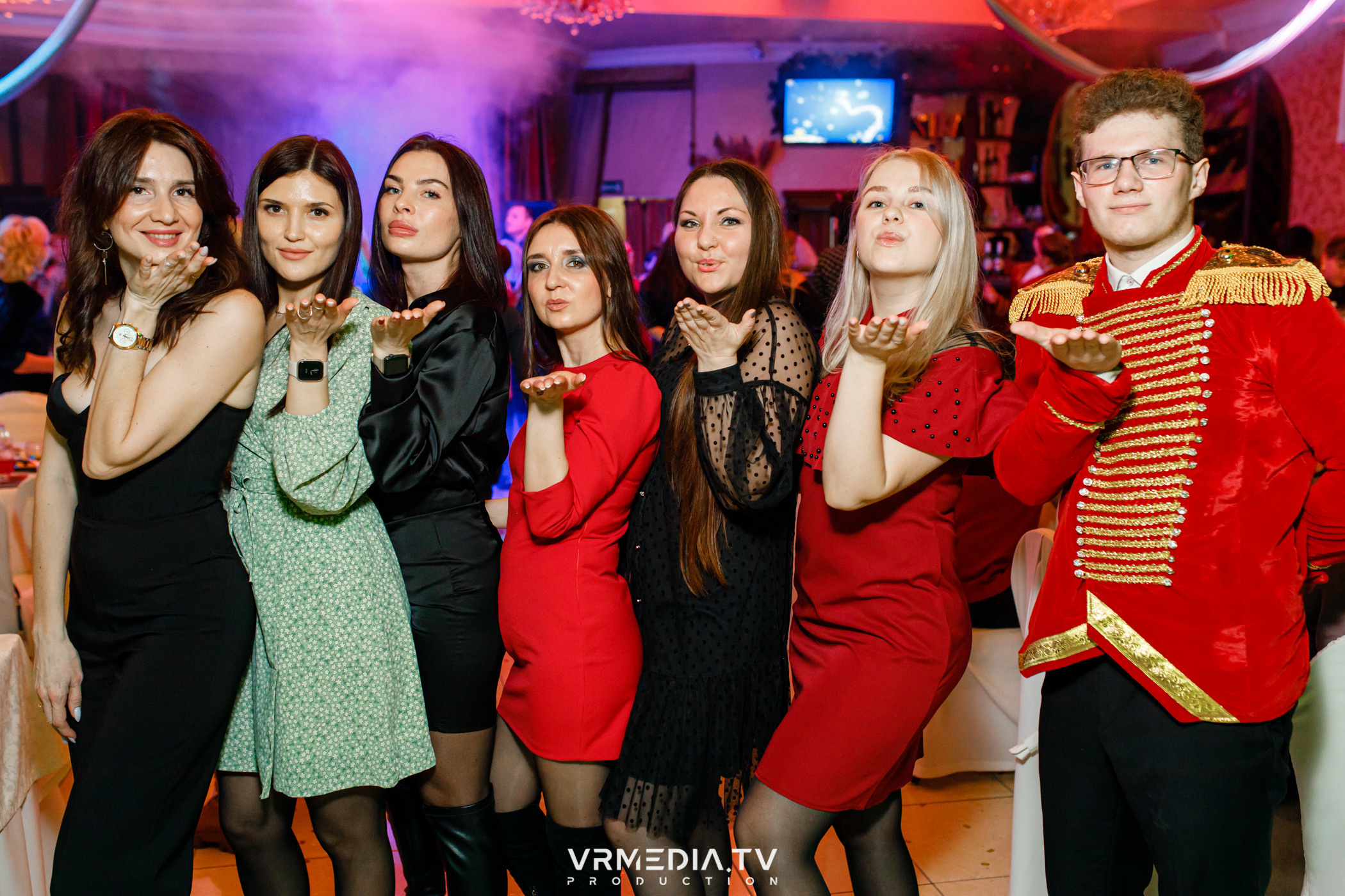 «Новогодний Мюзикл» в ресторане «Лазурный Берег»