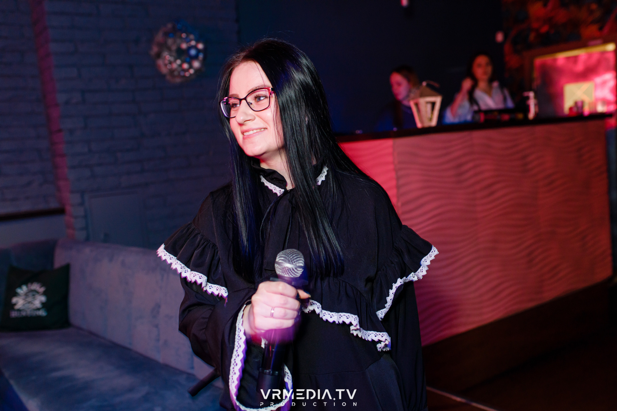 Выходные в караоке-баре «Опера»