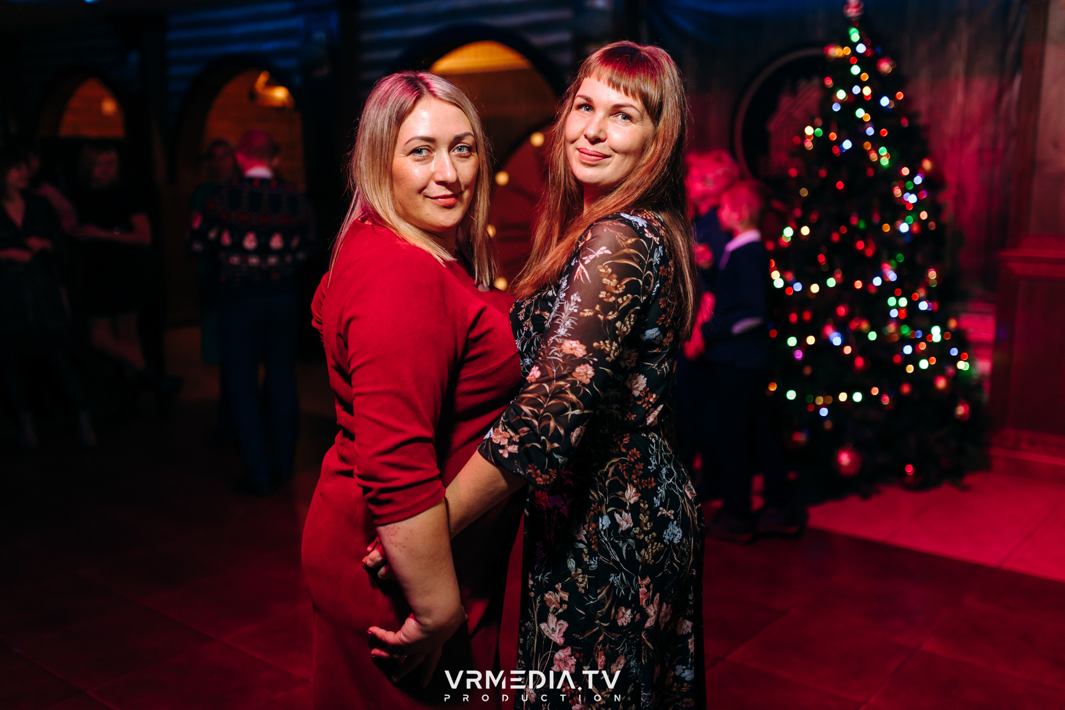 Новогодний вечер «У Петровича»