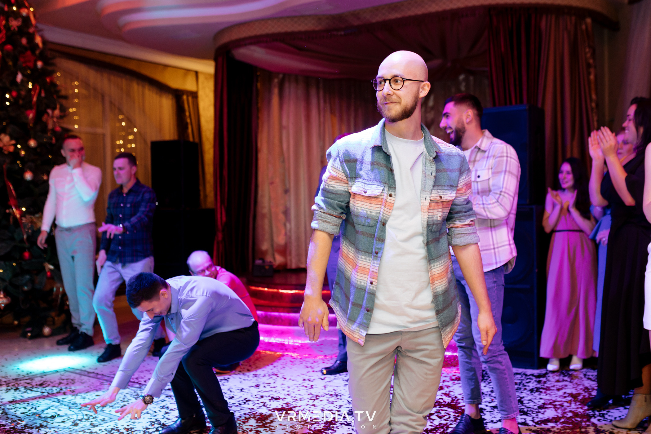 «Новогодний Мюзикл» в ресторане «Лазурный Берег»