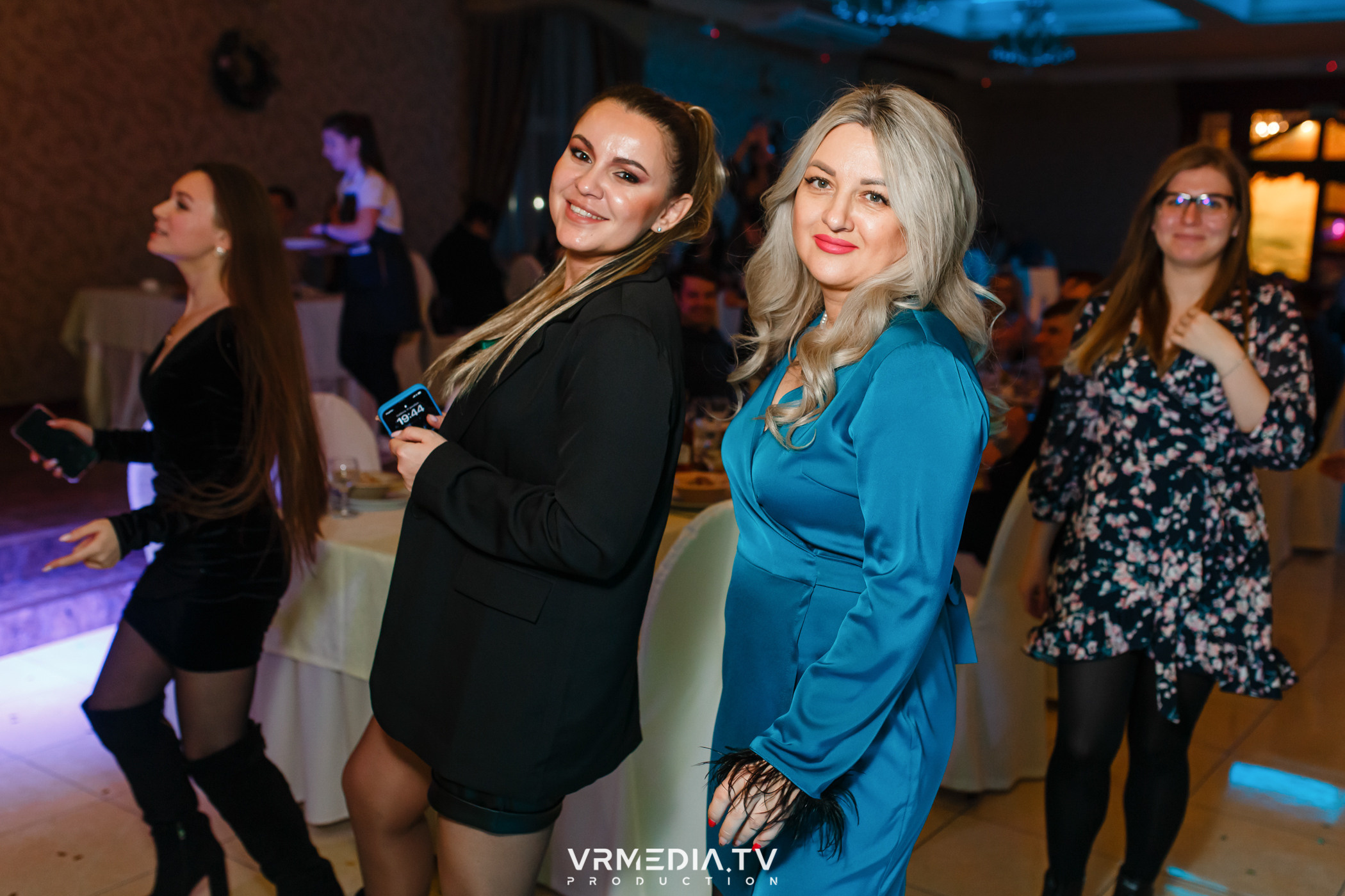 «Новогодний Мюзикл» в ресторане «Лазурный Берег»