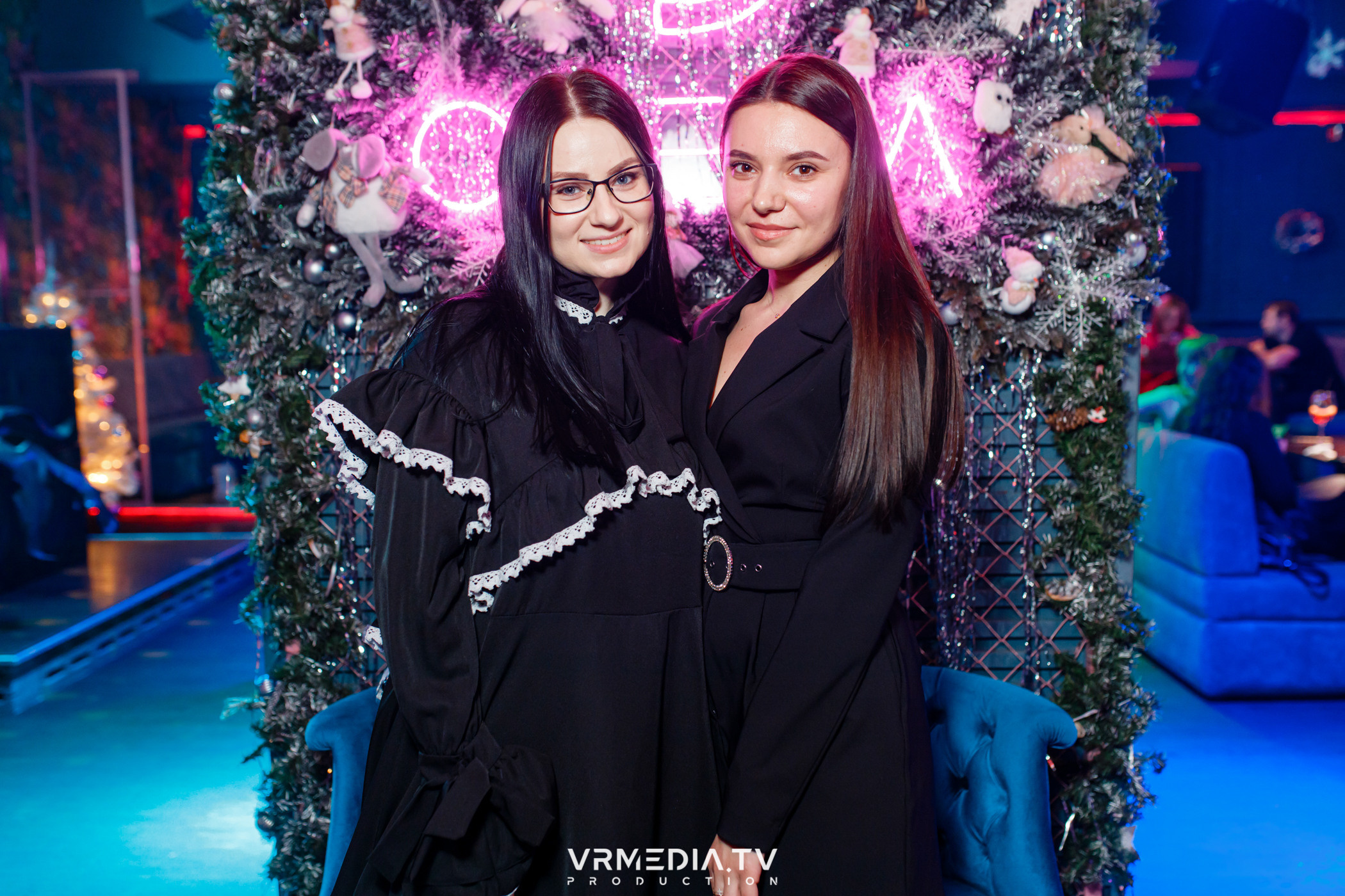 Выходные в караоке-баре «Опера»