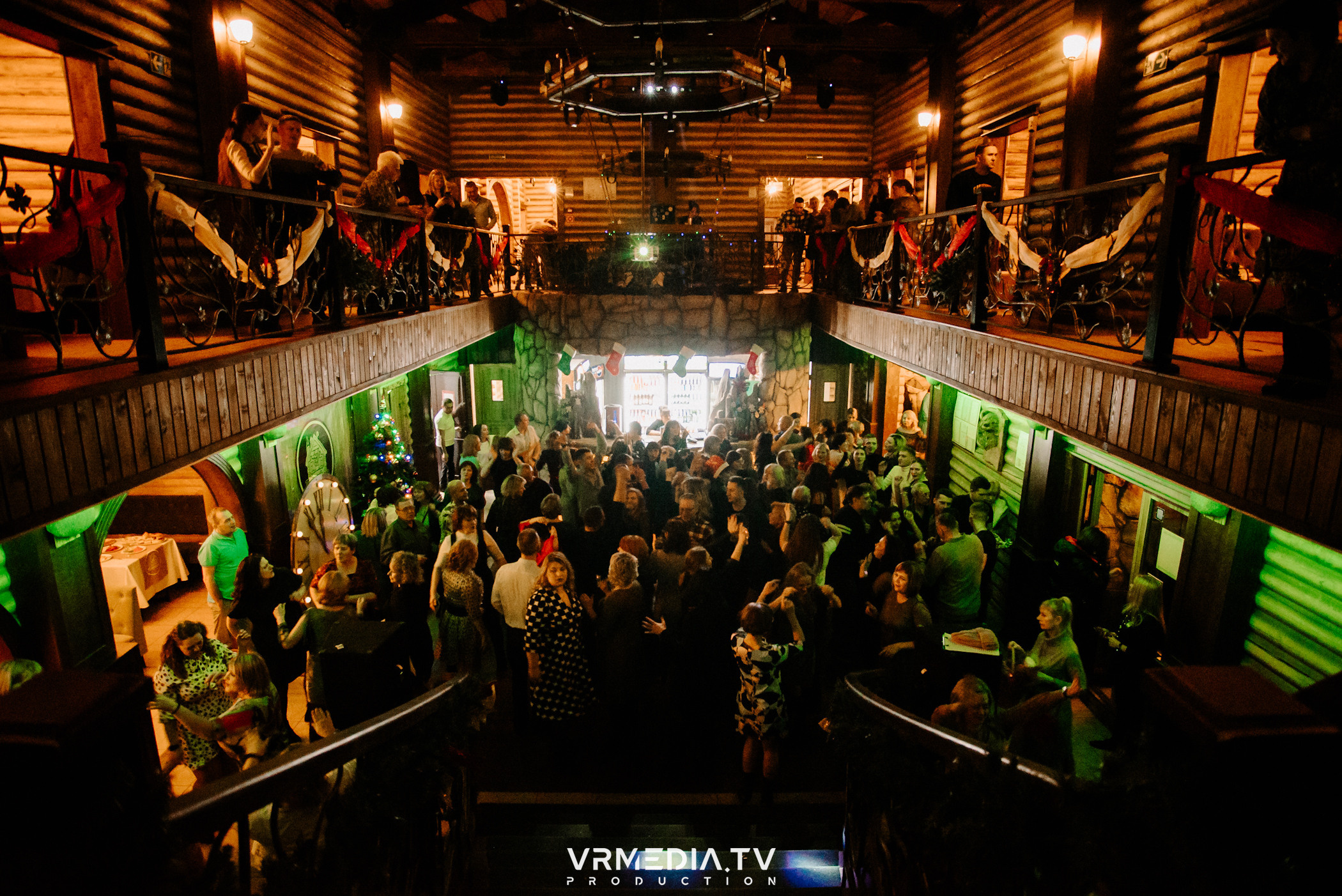 Новогодний вечер «У Петровича»