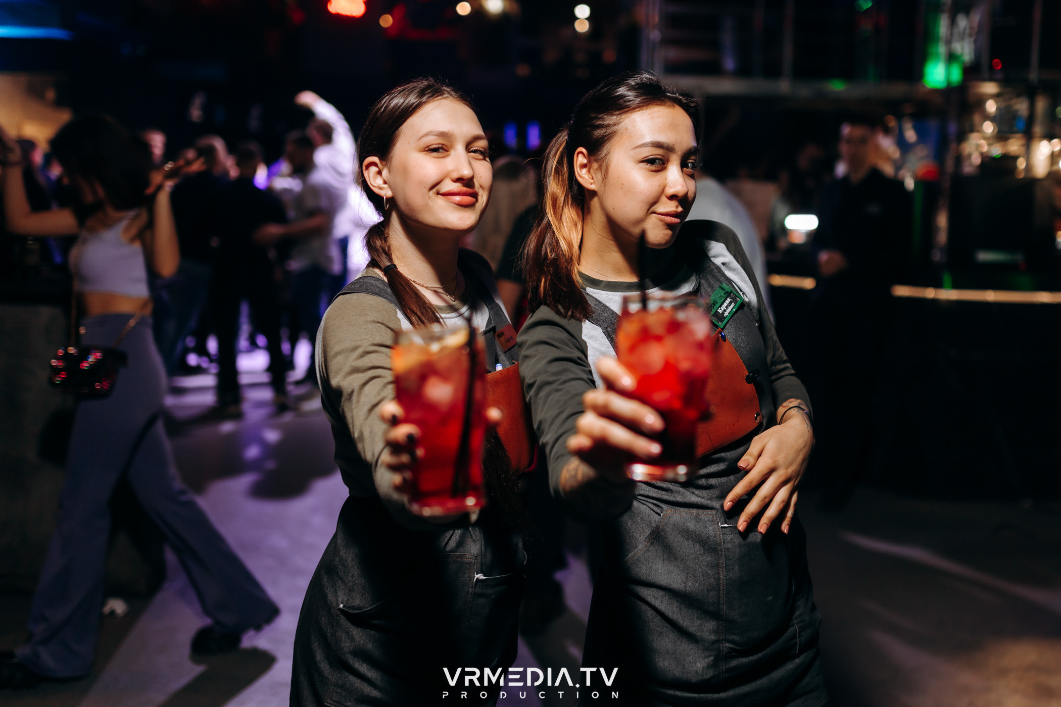 Выходные в баре «DOSKI»