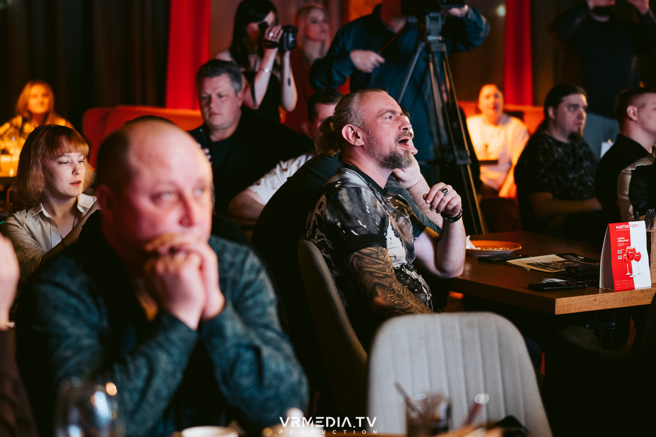 Джазовая среда: шоу «КИНОхроника»