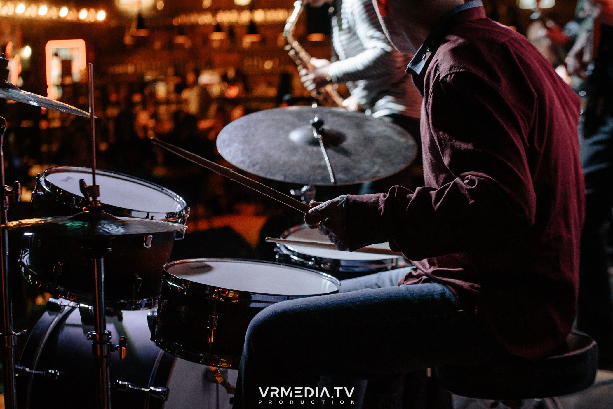 Джазовая среда: Джаз Замечательных Людей (Новосибирск)