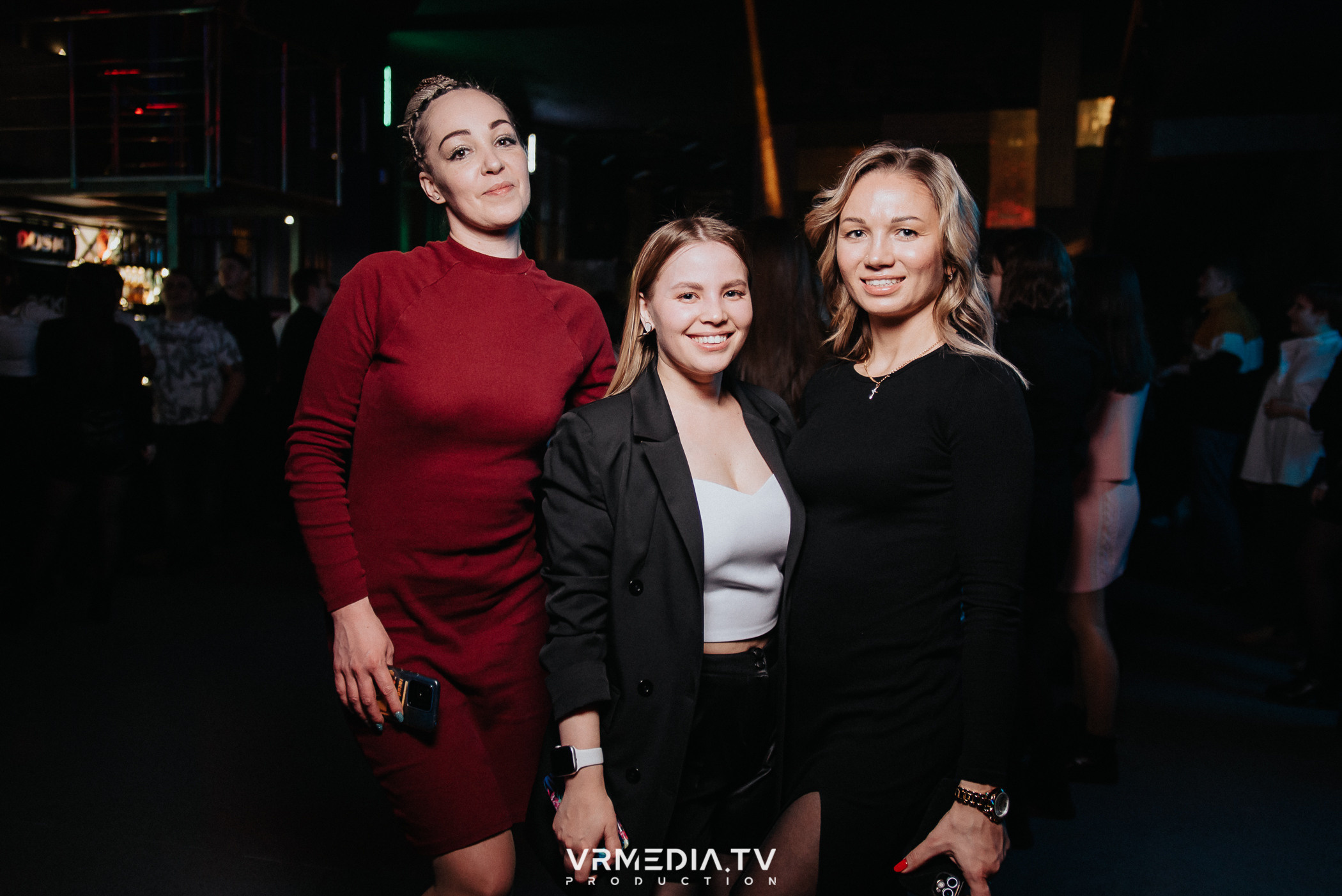 Выходные в баре «DOSKI»