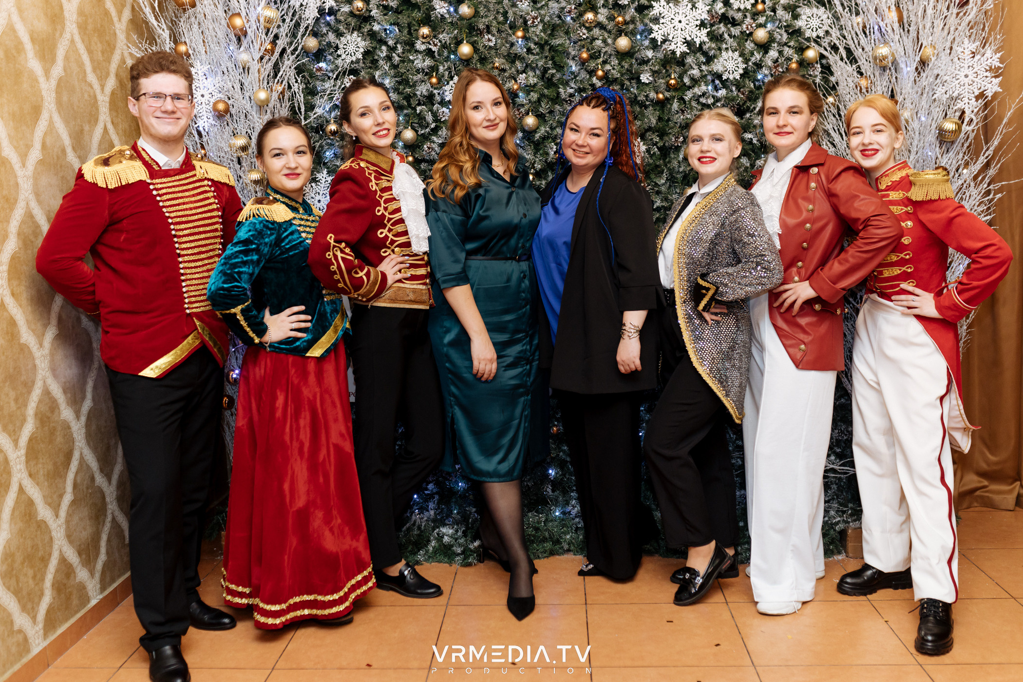 «Новогодний Мюзикл» в ресторане «Лазурный Берег»