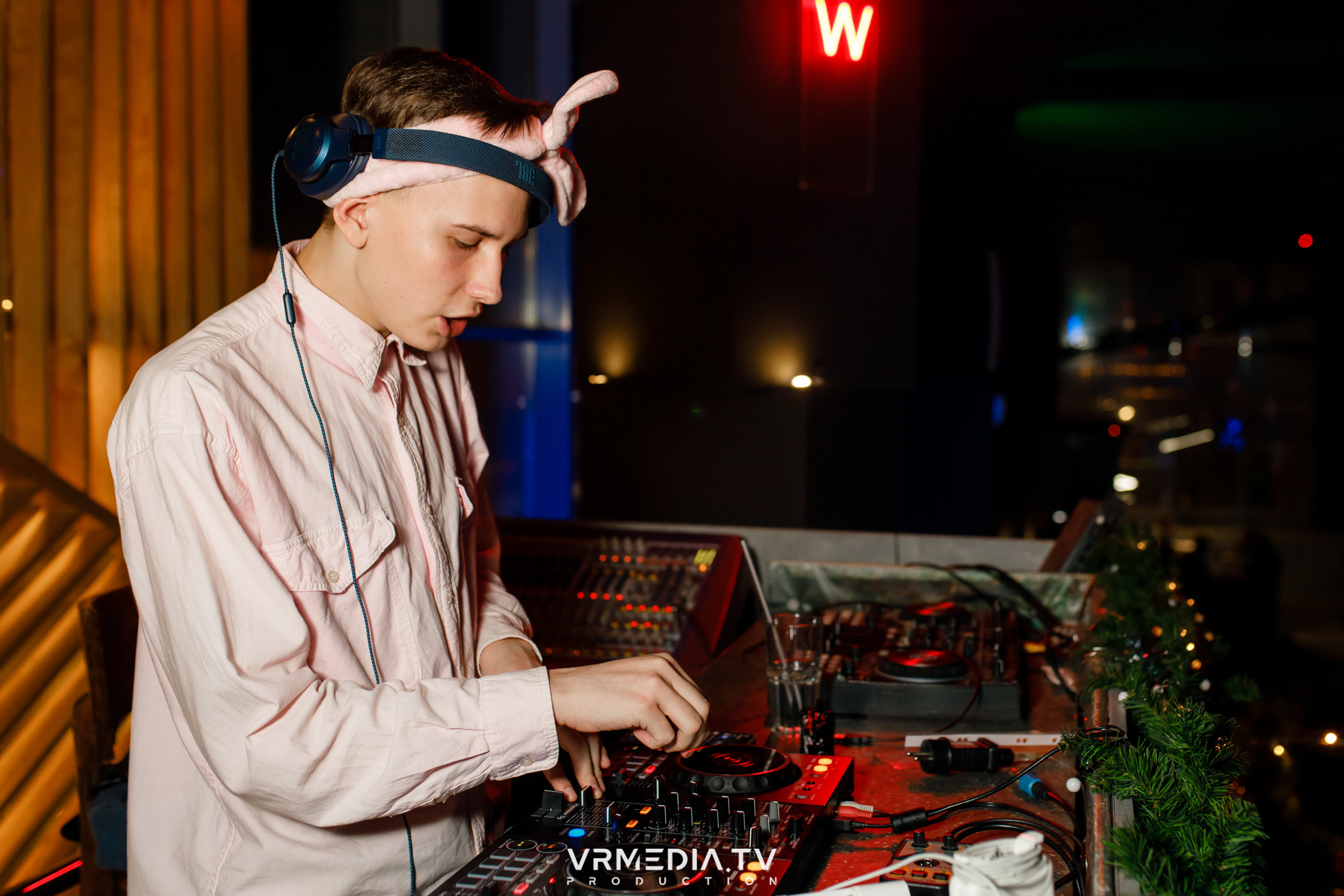 Выходные в баре «DOSKI»