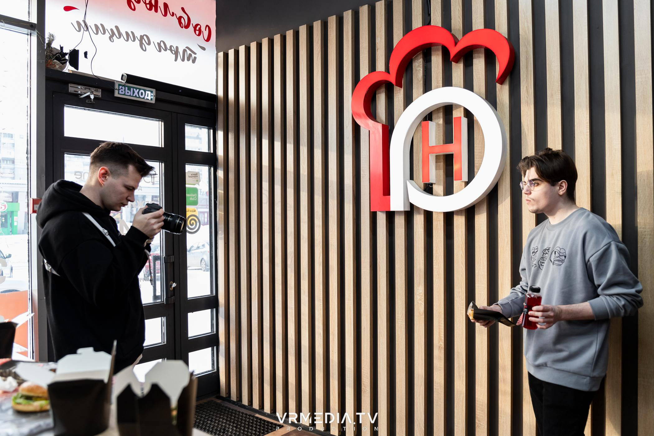 Backstage фотосъемки для контента «Doner Home»