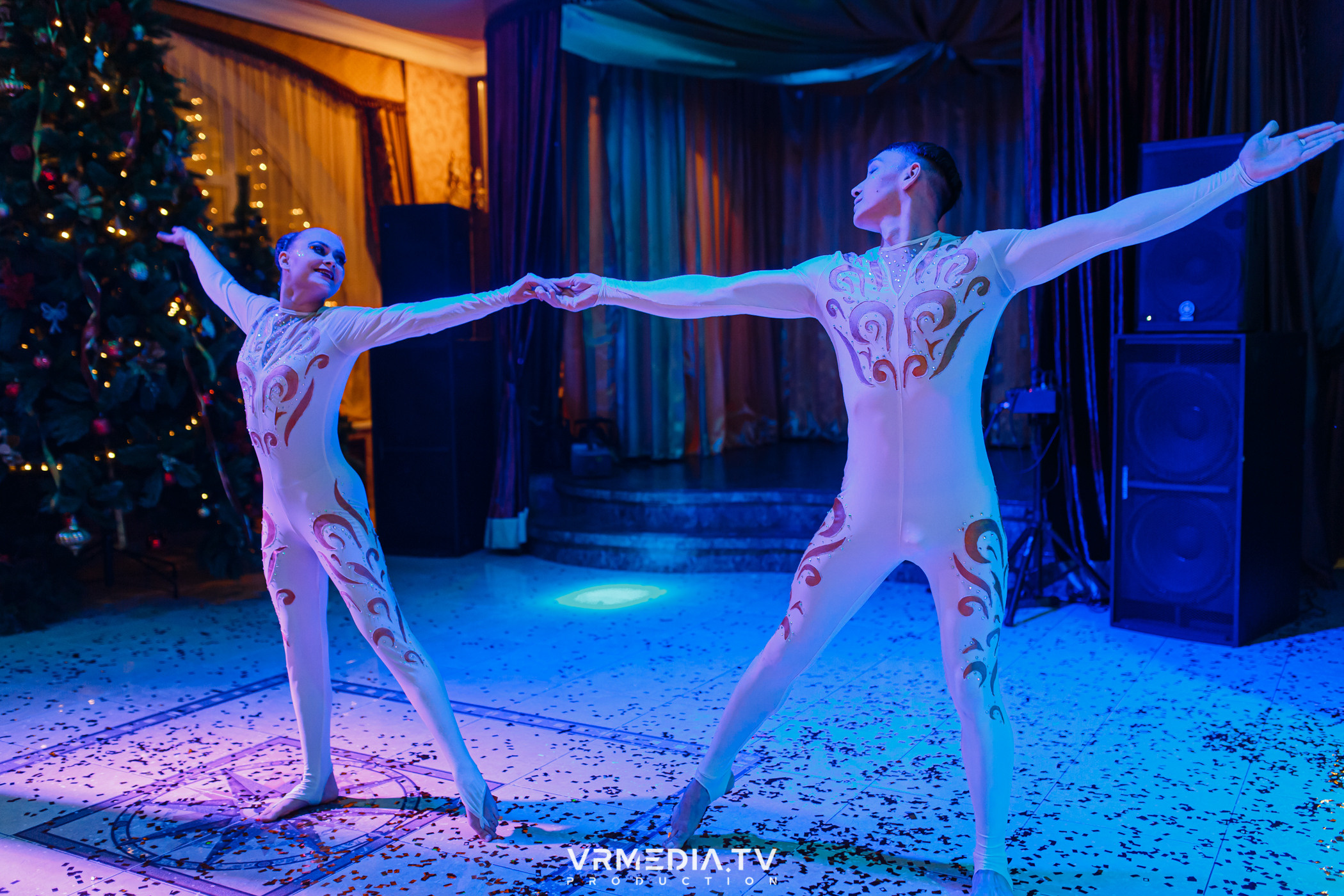 «Новогодний Мюзикл» в ресторане «Лазурный Берег»