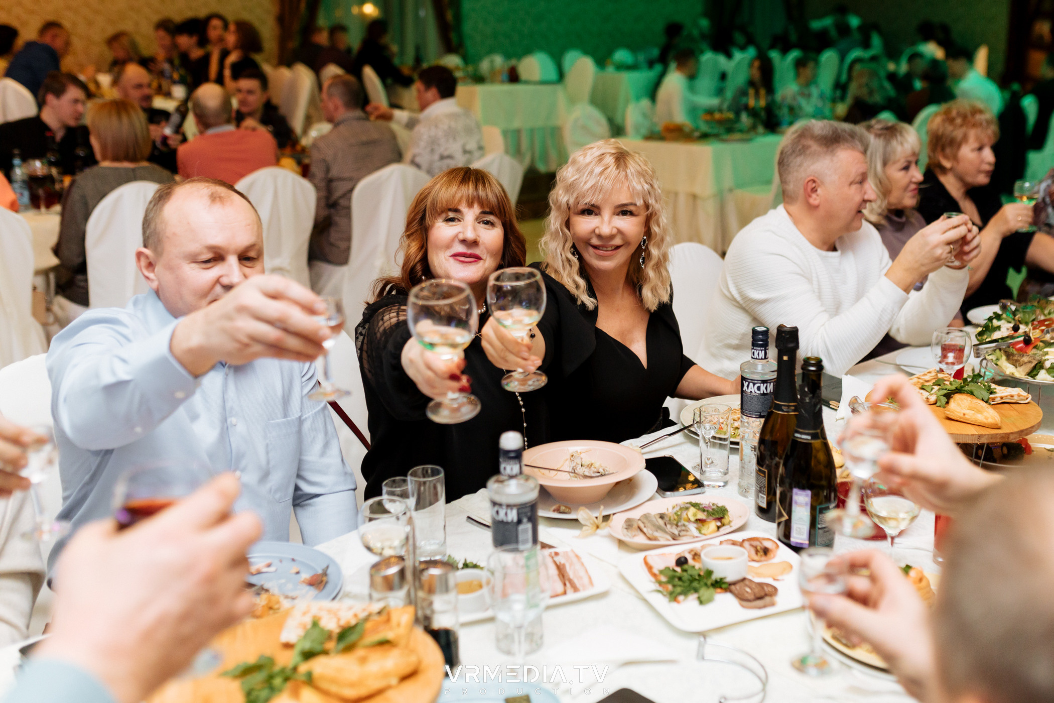 «Новогодний Мюзикл» в ресторане «Лазурный Берег»